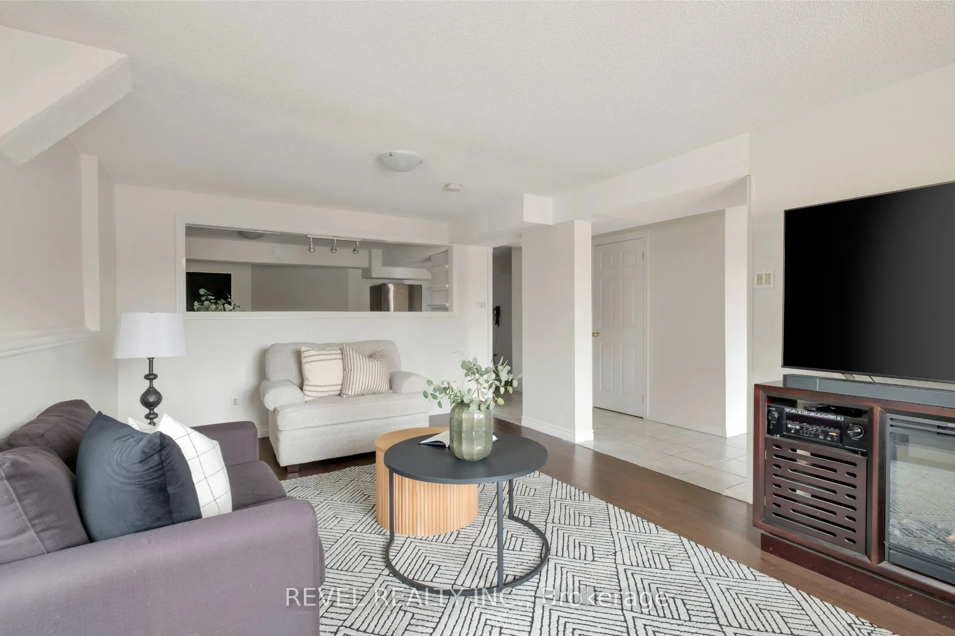 9343 Wellington 22 Road