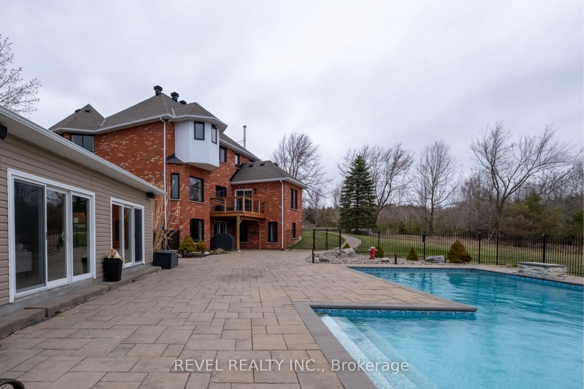 9343 Wellington 22 Road