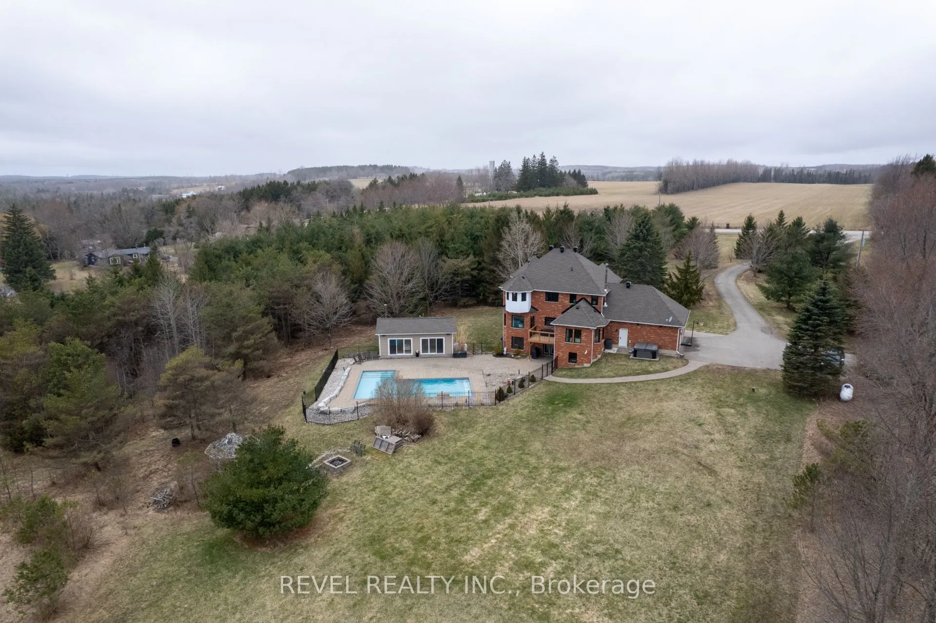 9343 Wellington 22 Road