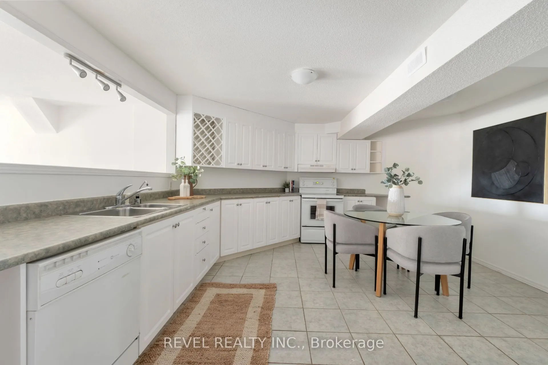9343 Wellington 22 Road