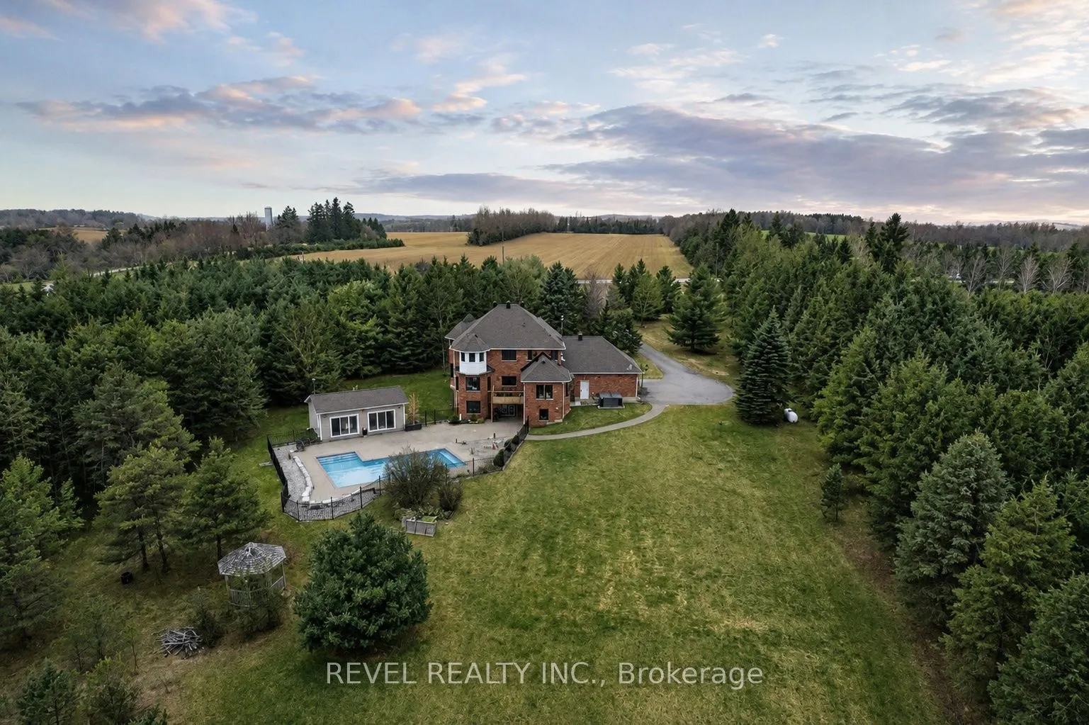 9343 Wellington 22 Road