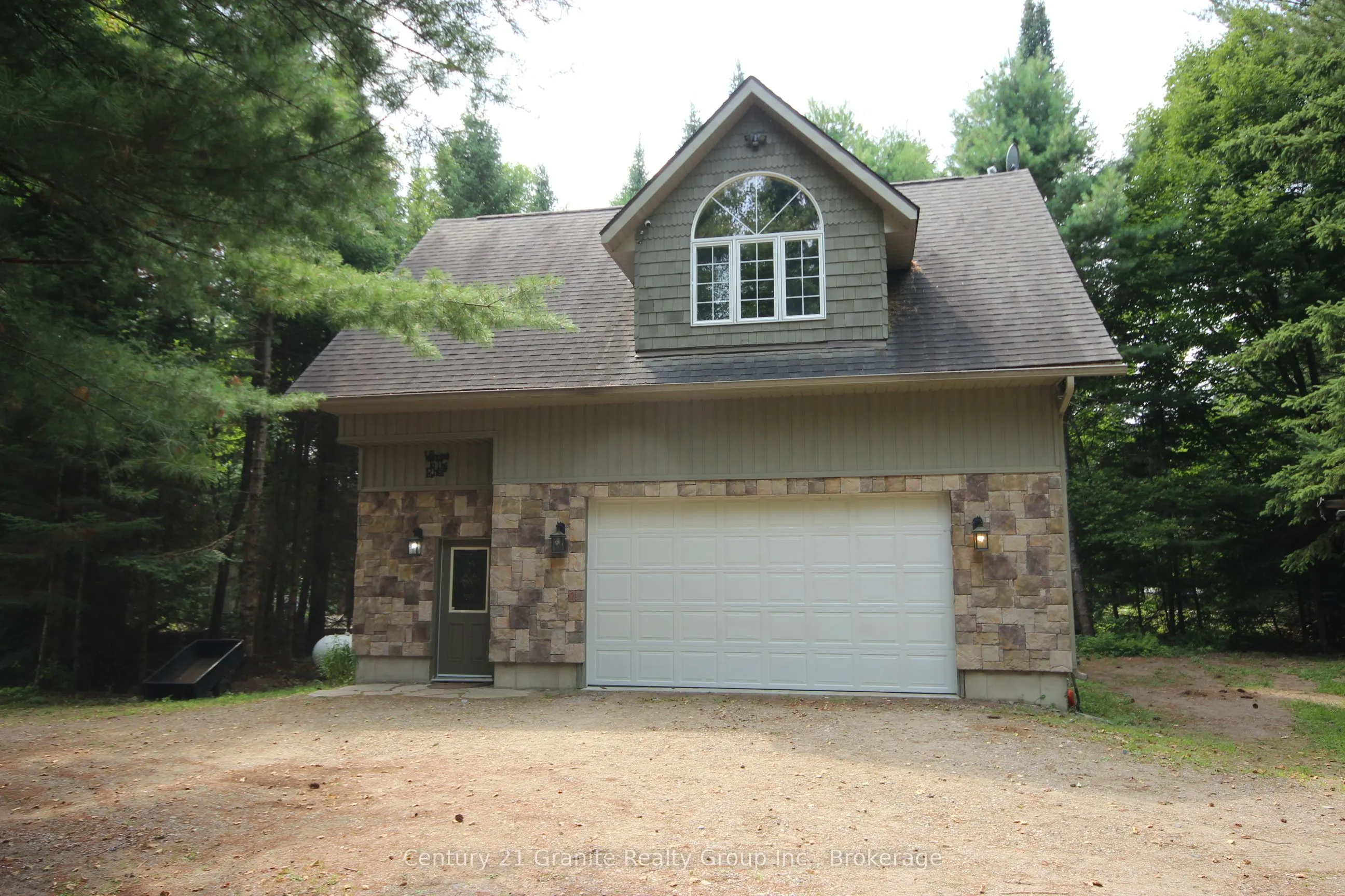 1082 Green Lake Road