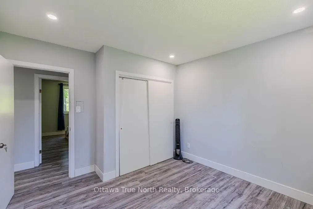 35 Tauvette Street