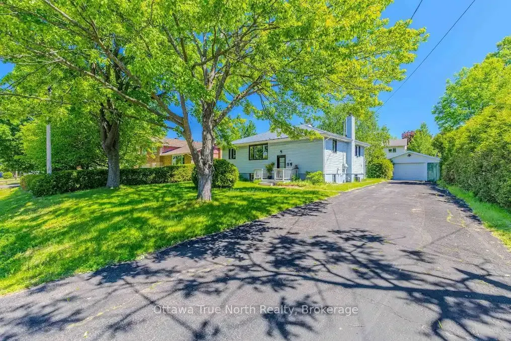 35 Tauvette Street