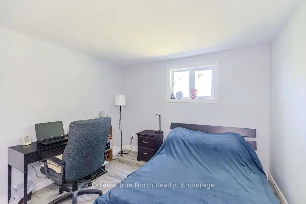 35 Tauvette Street