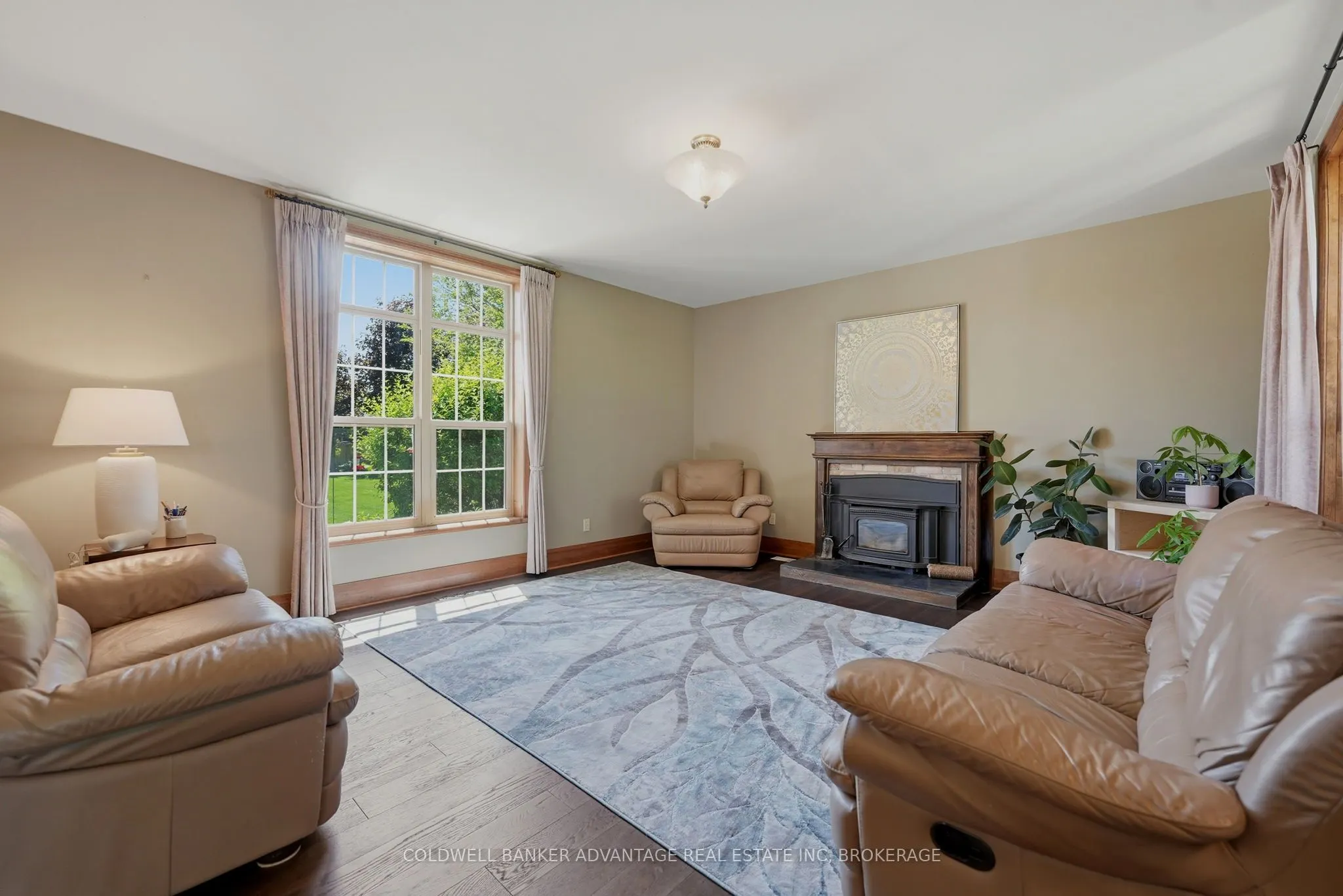 4698 Sandy Cove Drive