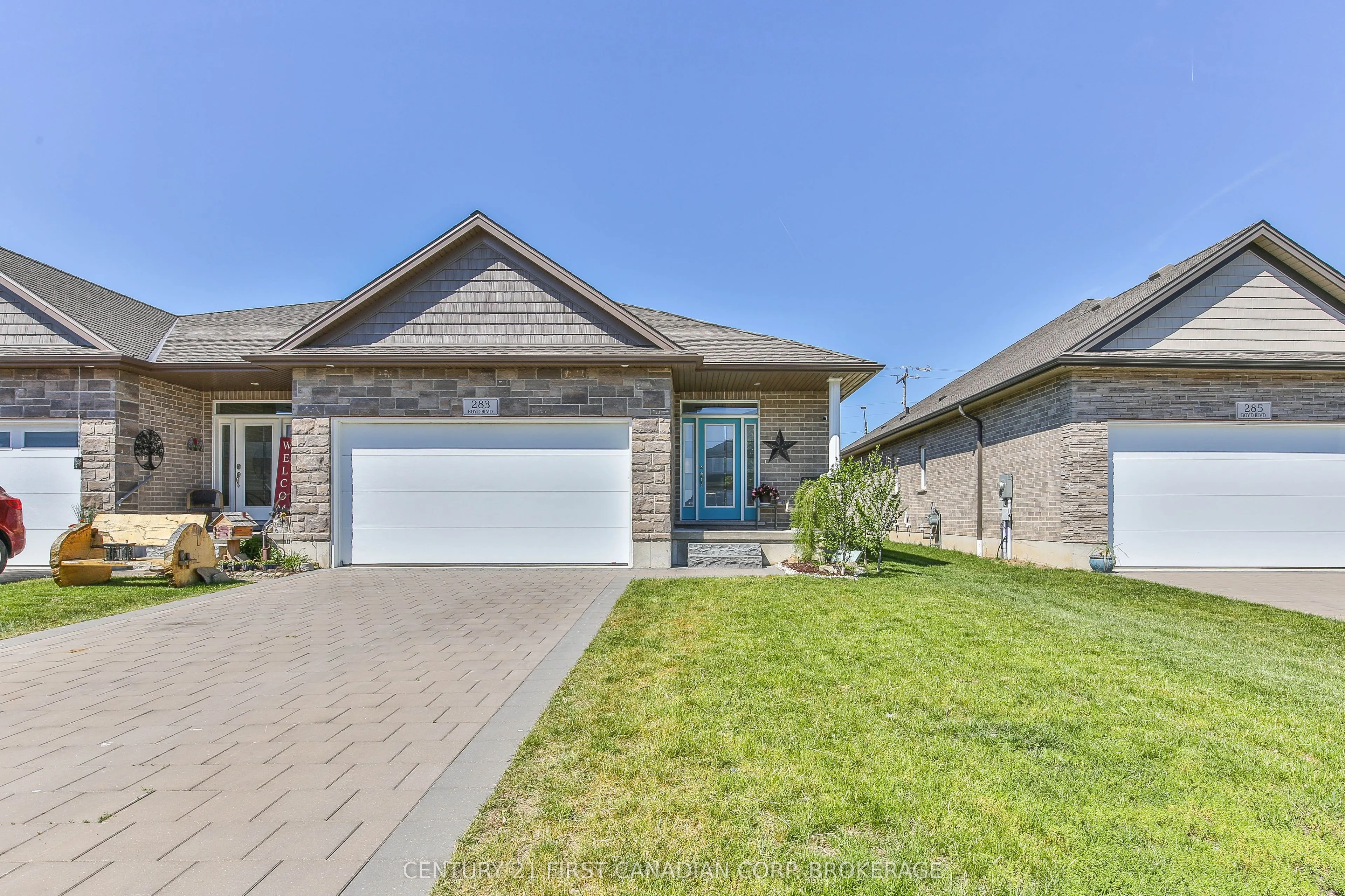 283 Boyd Boulevard