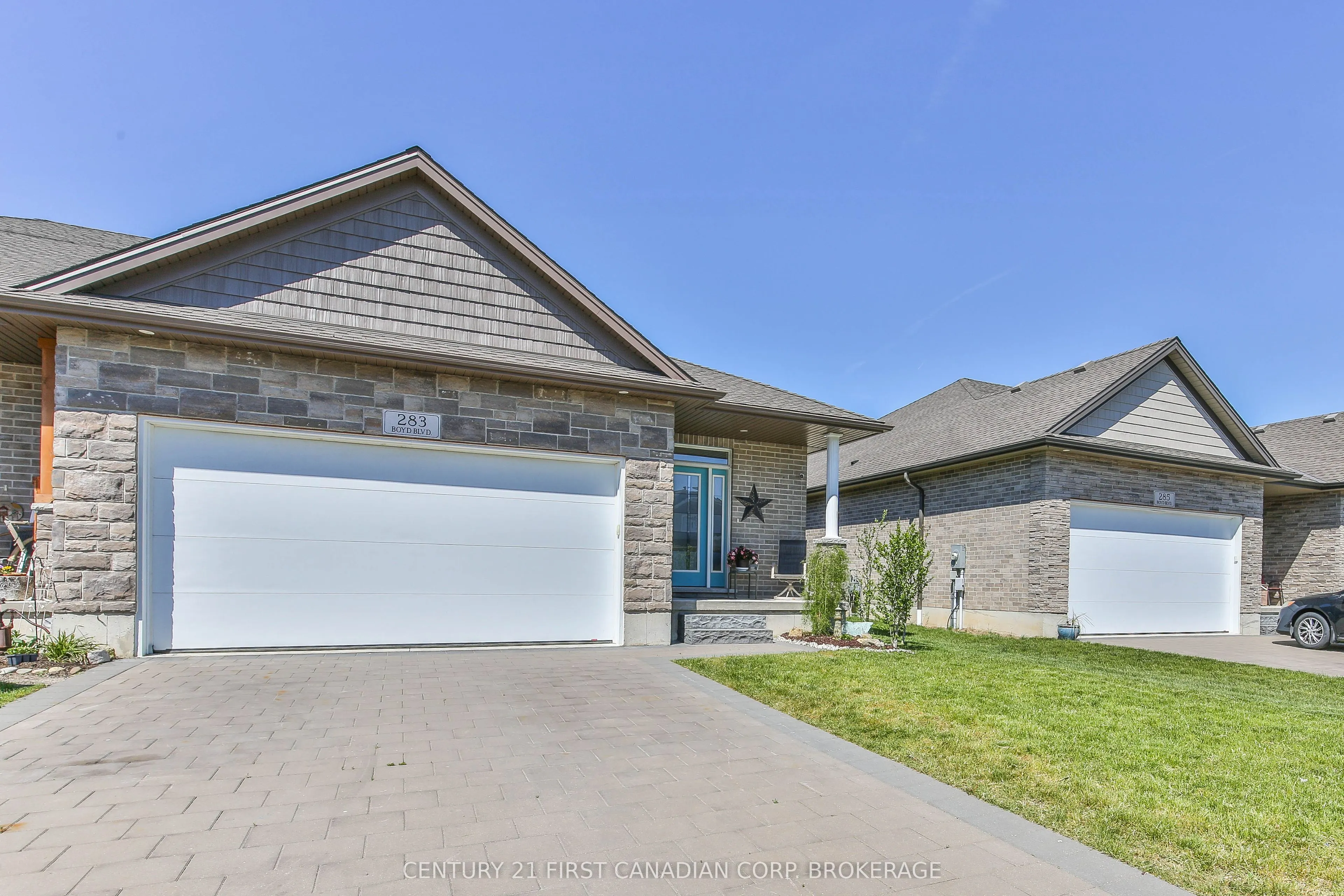 283 Boyd Boulevard