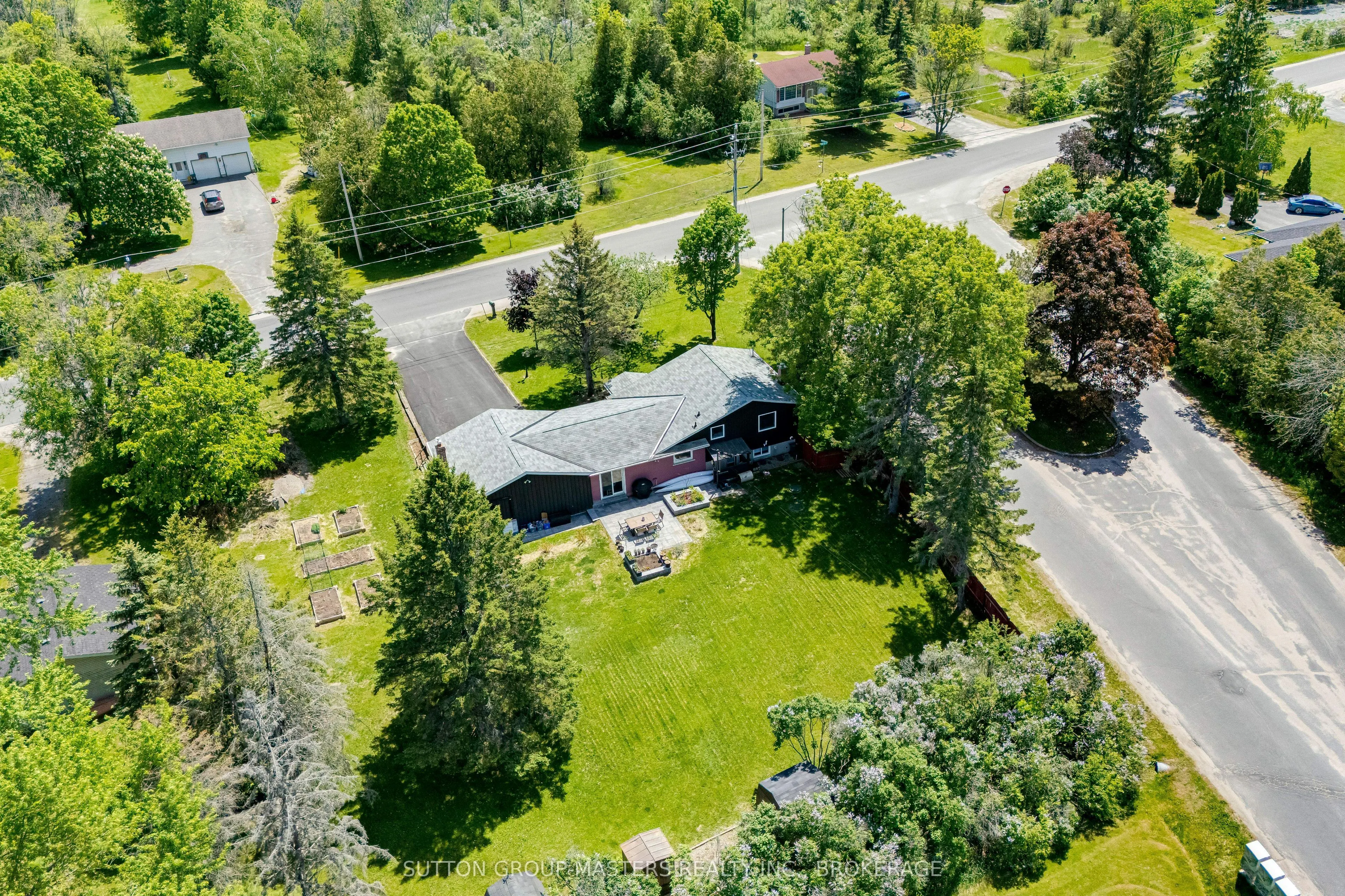 2025 Cole Hill Road