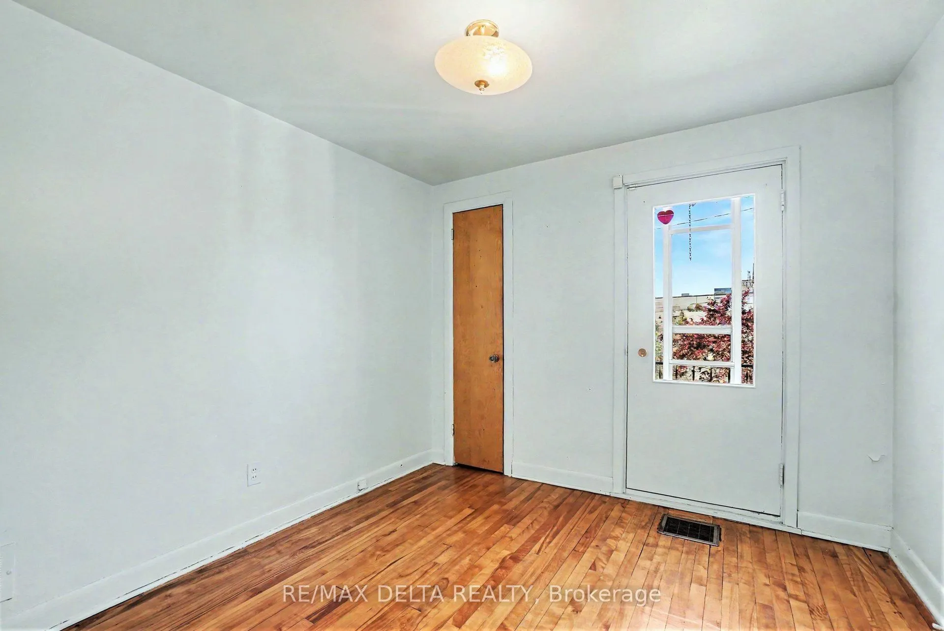 352 Lacasse Avenue