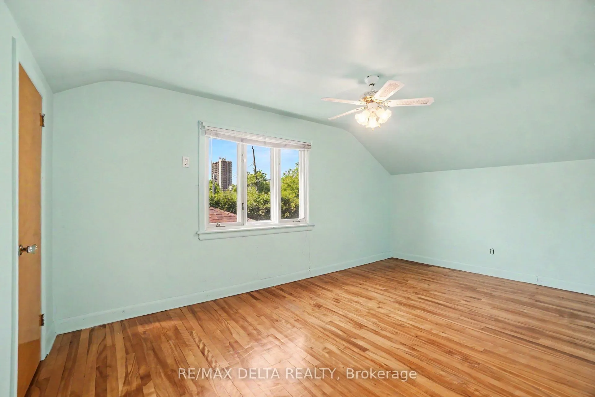 352 Lacasse Avenue