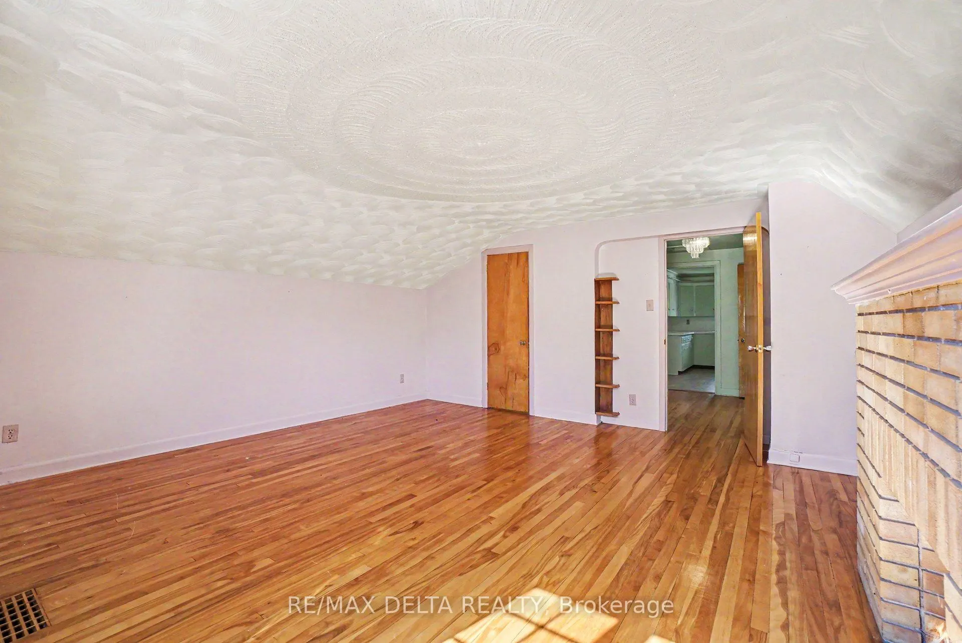 352 Lacasse Avenue