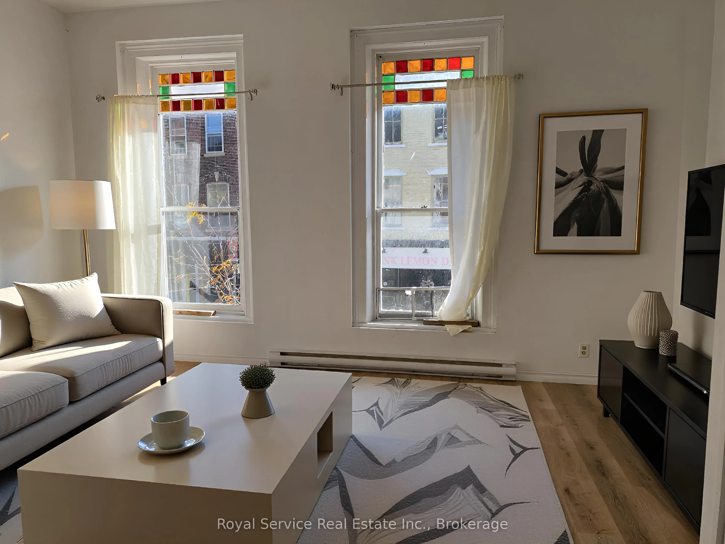 36 King St West King Street W