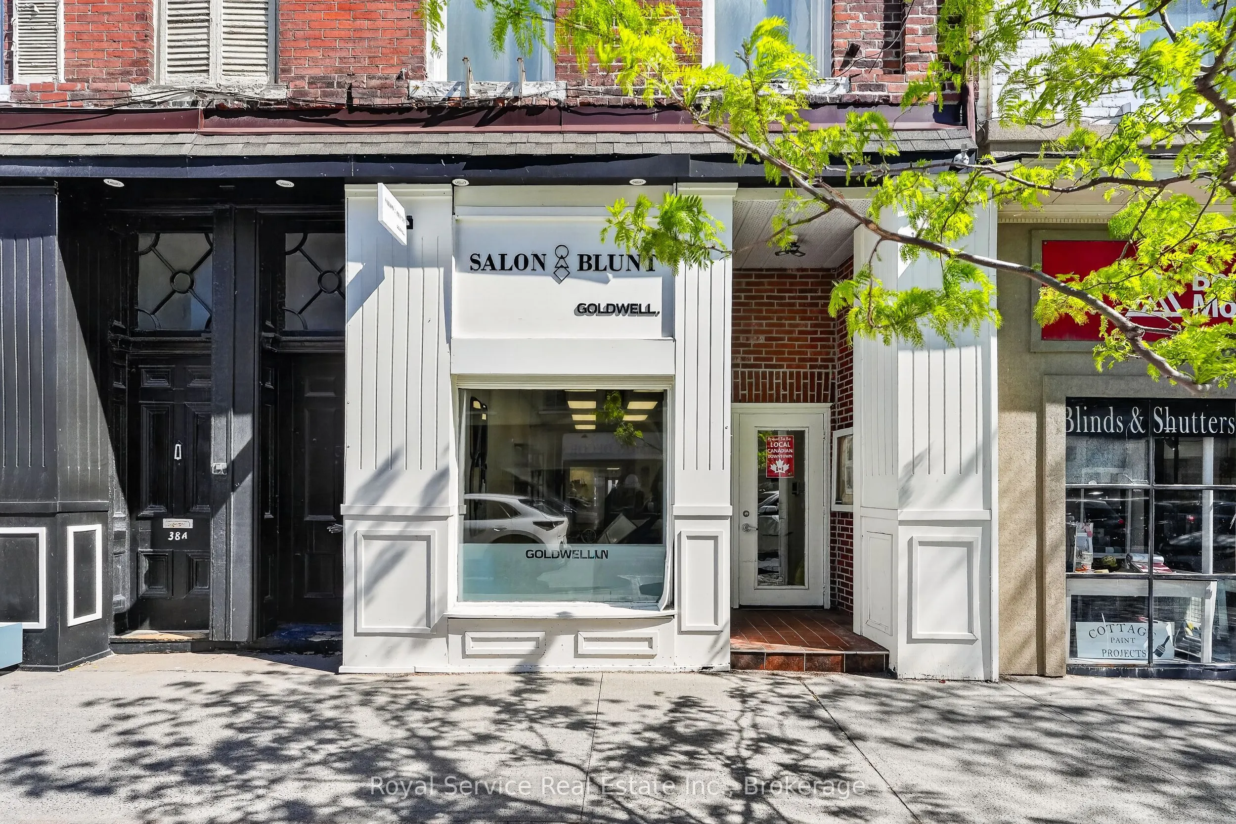 36 King St West King Street W