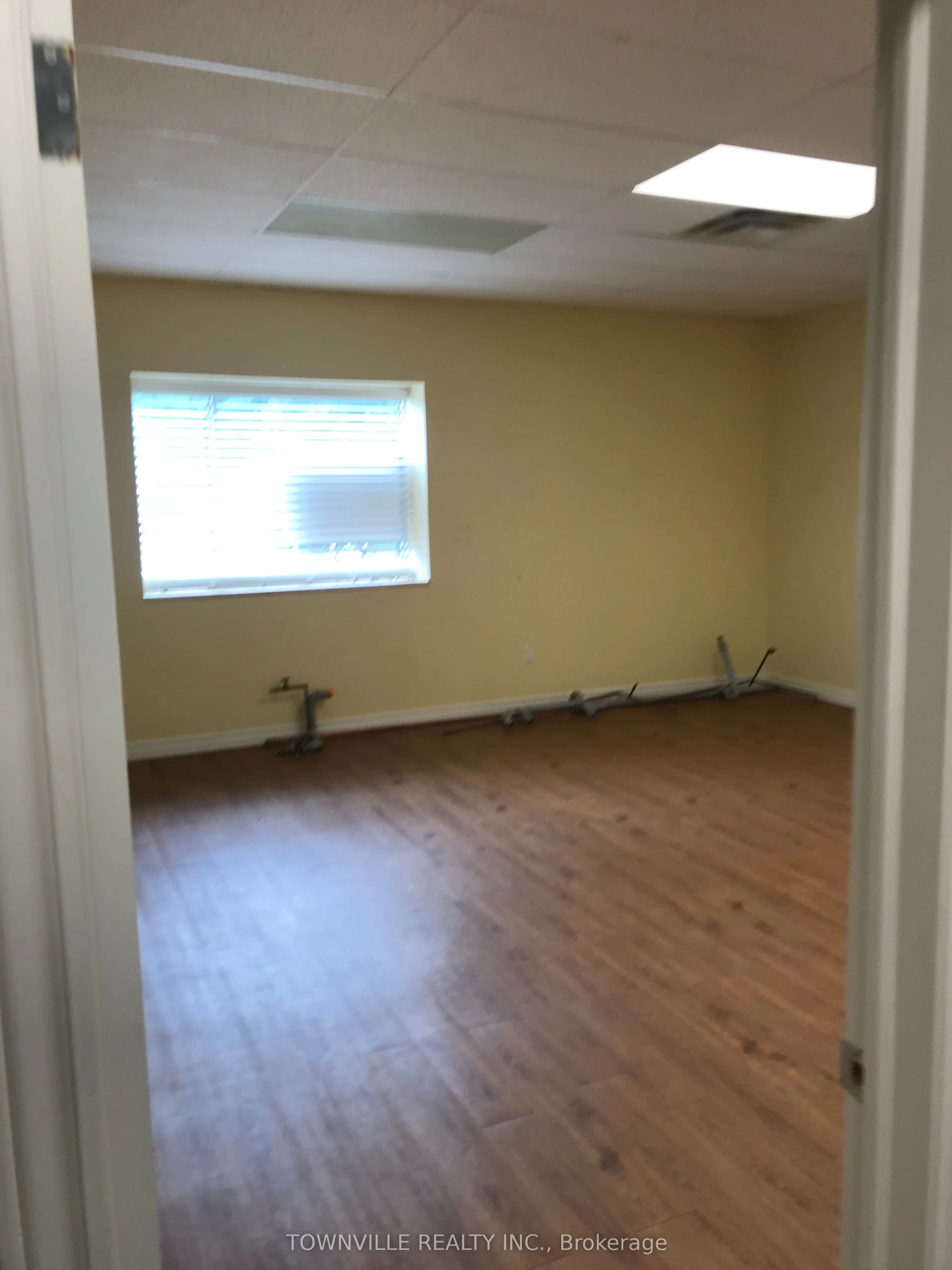 496 Albert Street #7