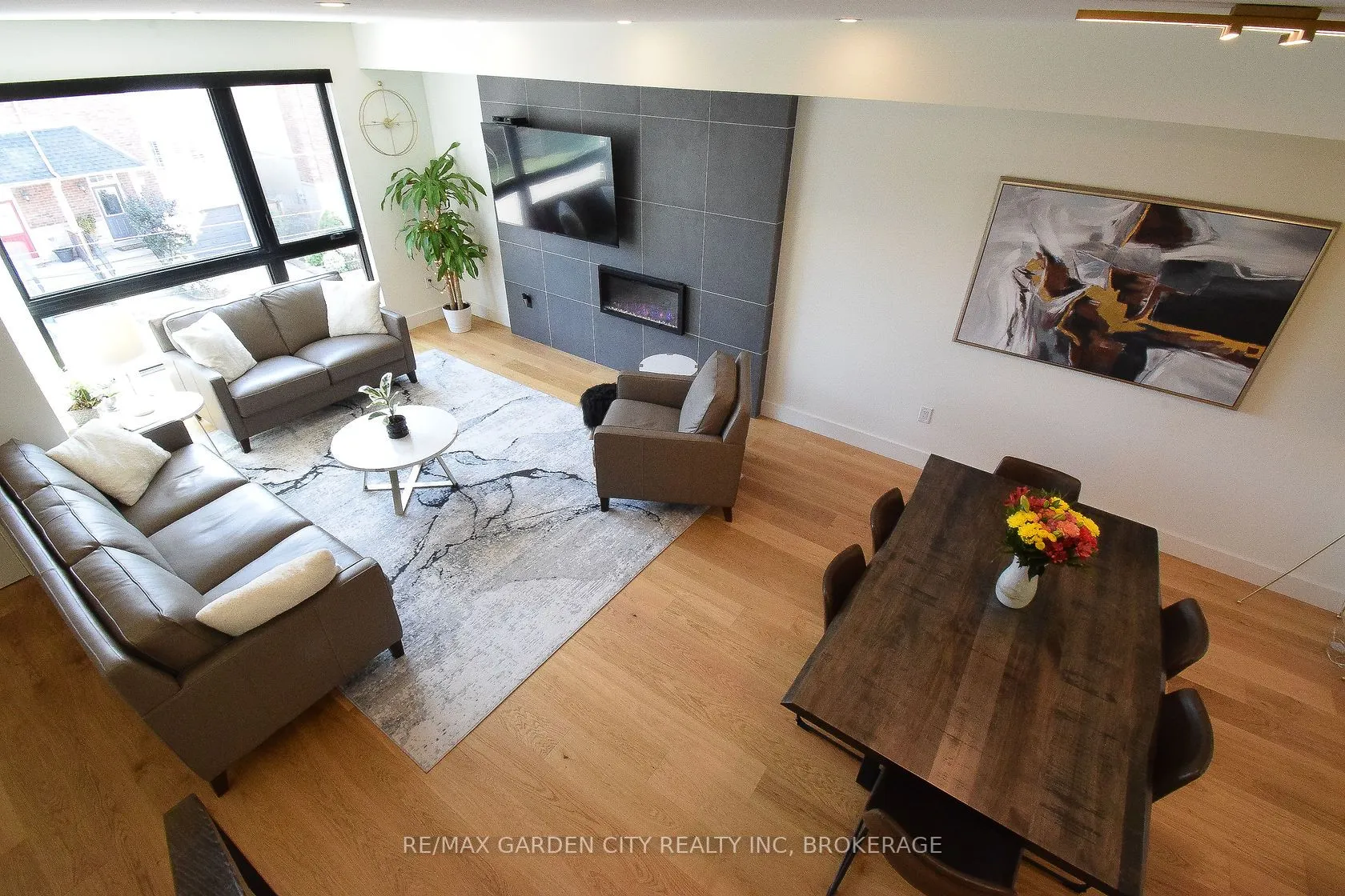 2 BROCK Street S #5