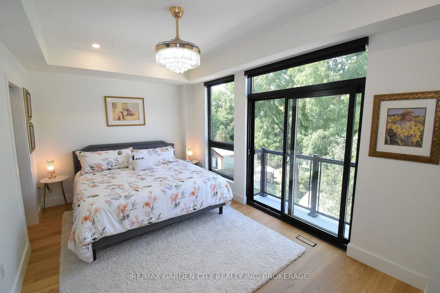 2 BROCK Street S #5