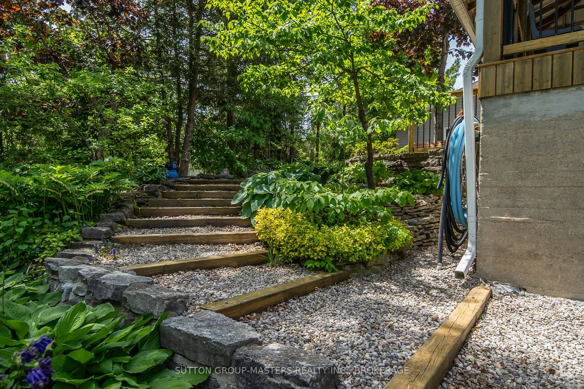 2885 County Rd 6 Road