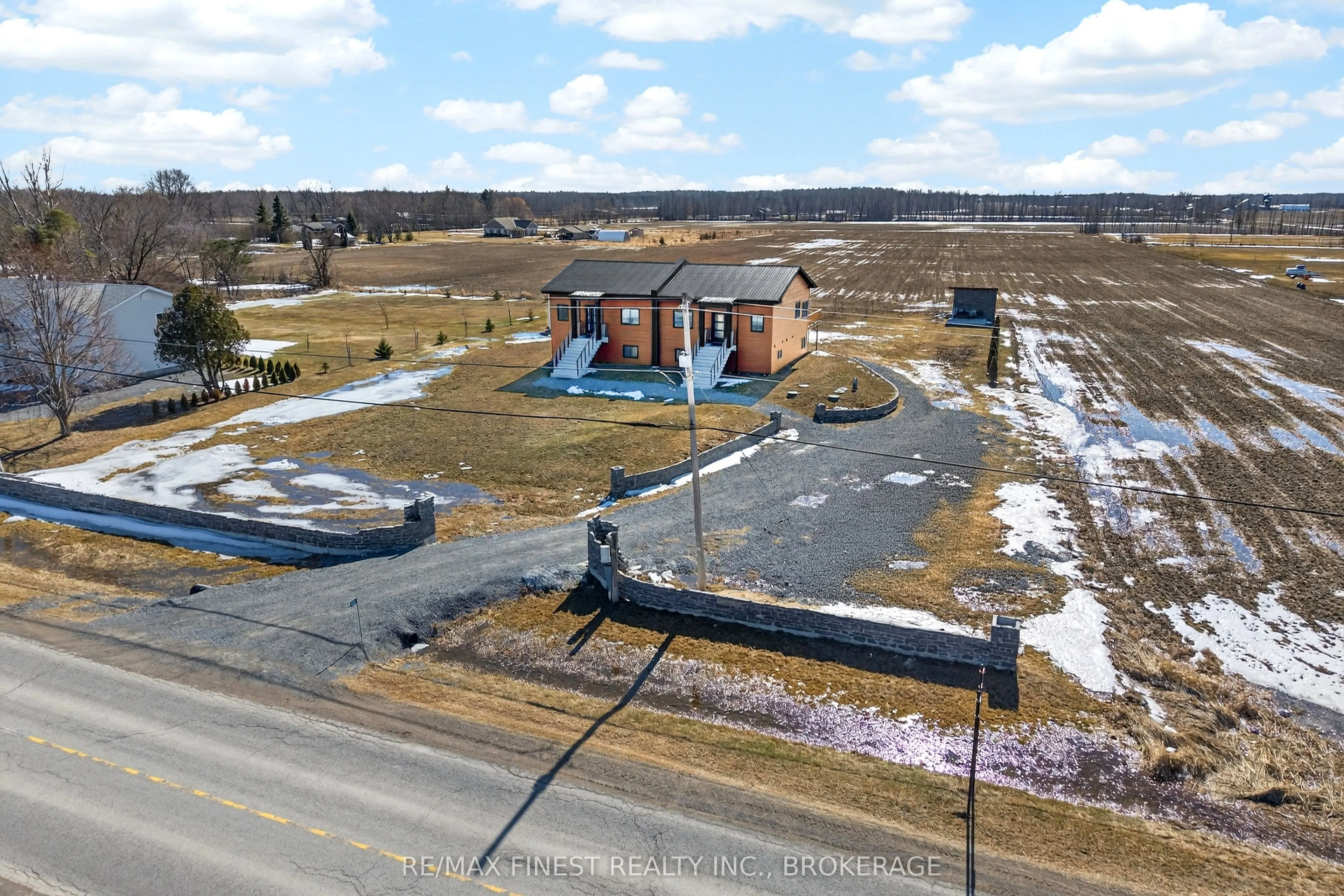 4326 County Rd 6