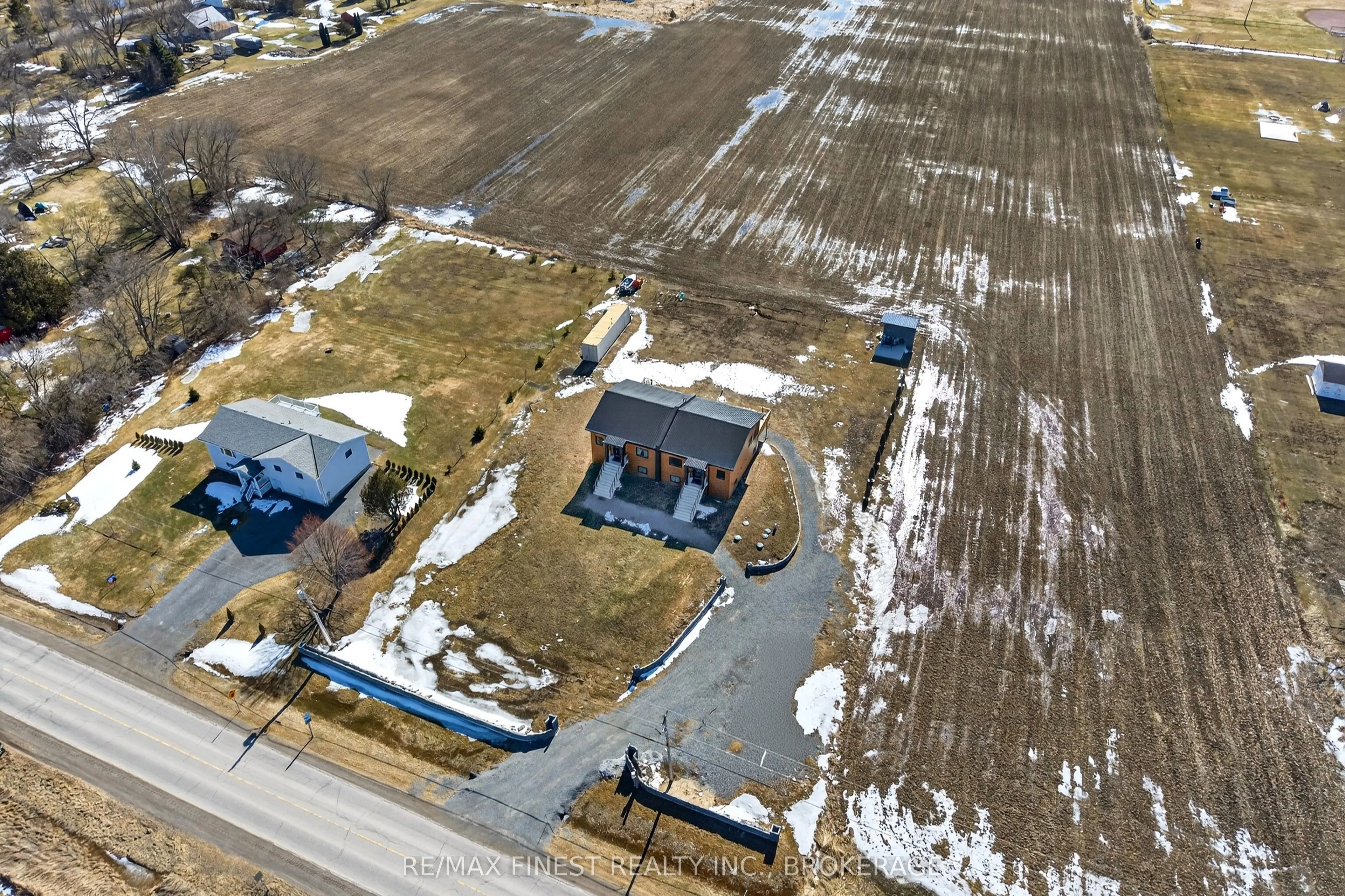 4326 County Rd 6