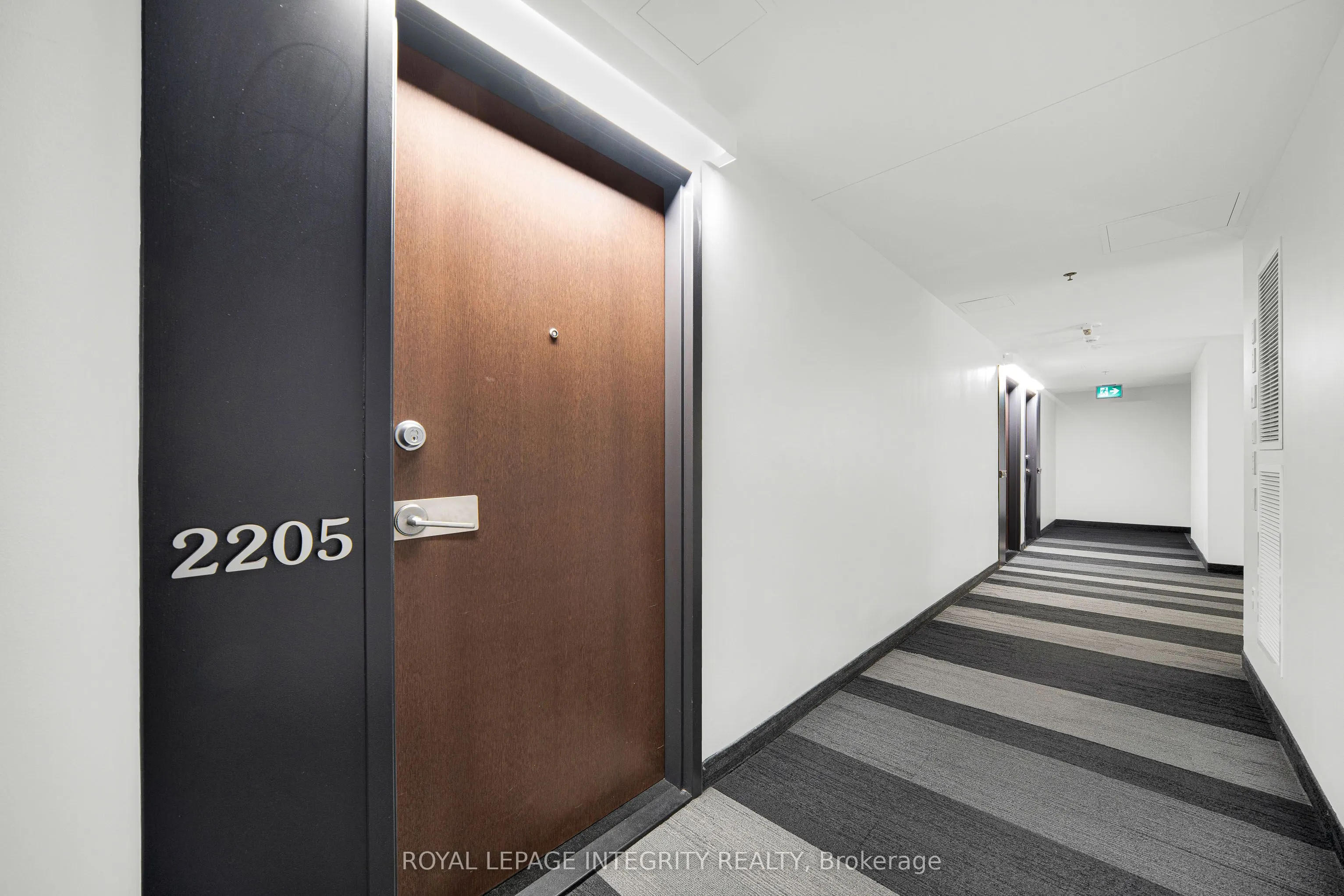 199 SLATER Street #2205