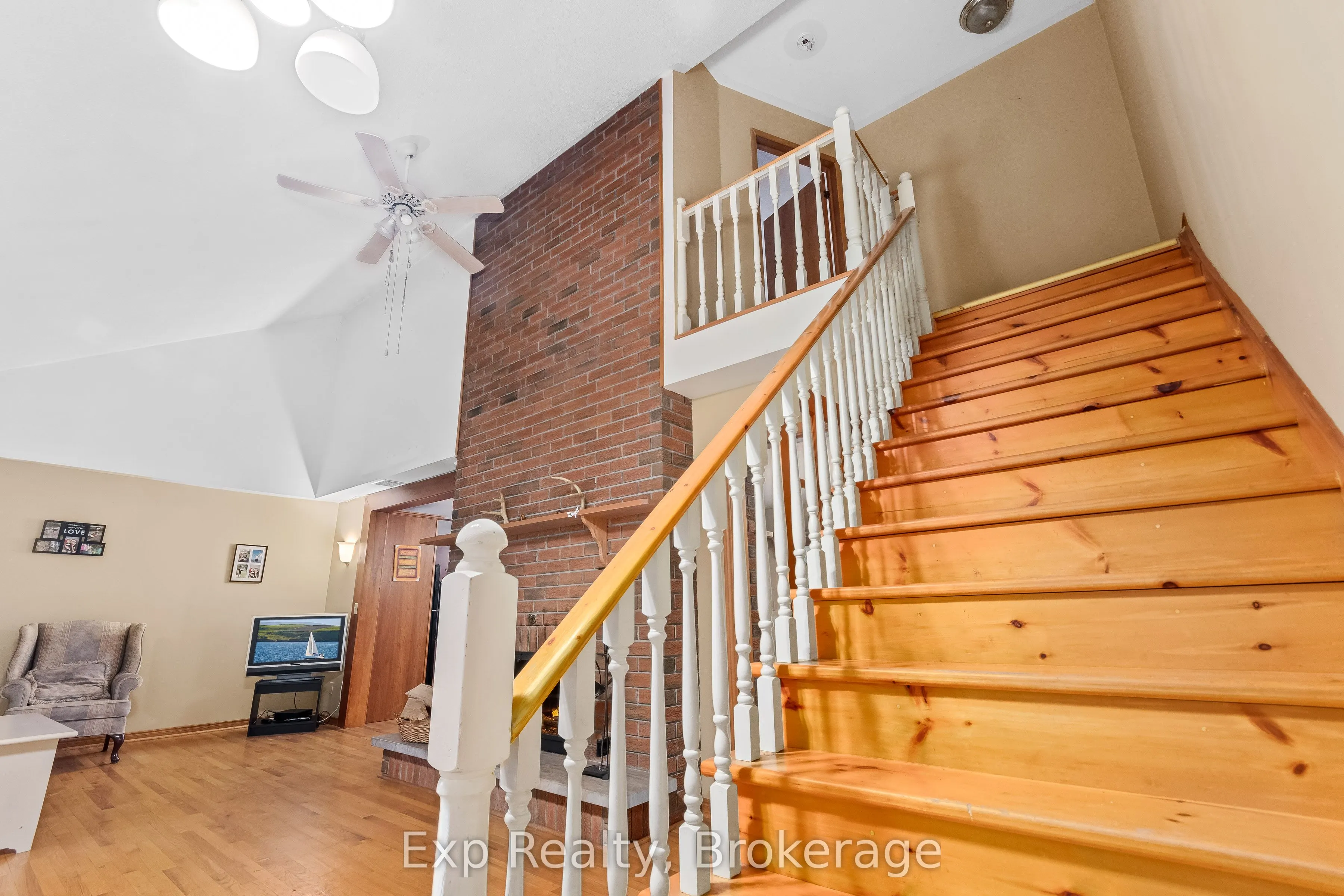 1585 County 46 Road