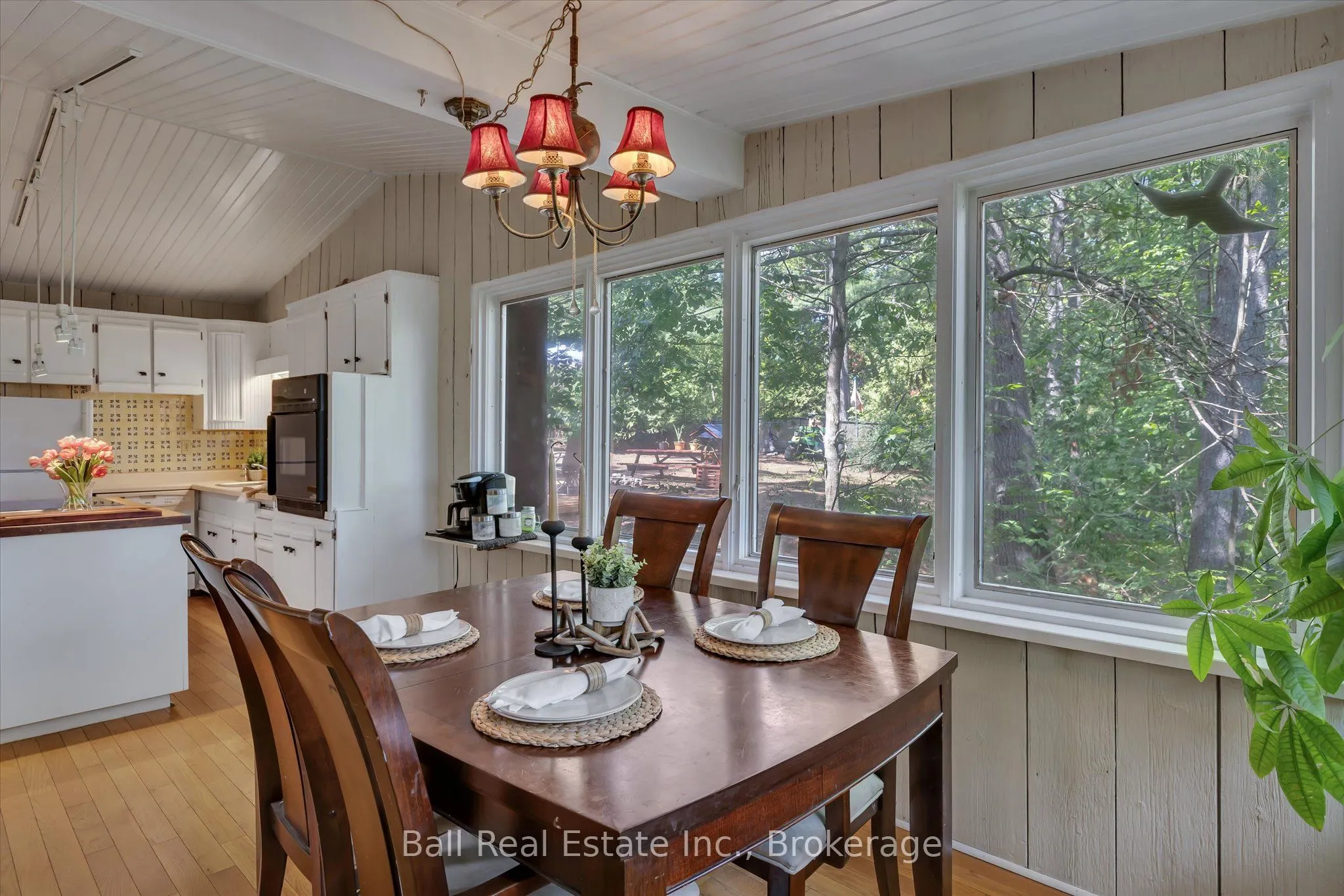 2476 County Rd 46