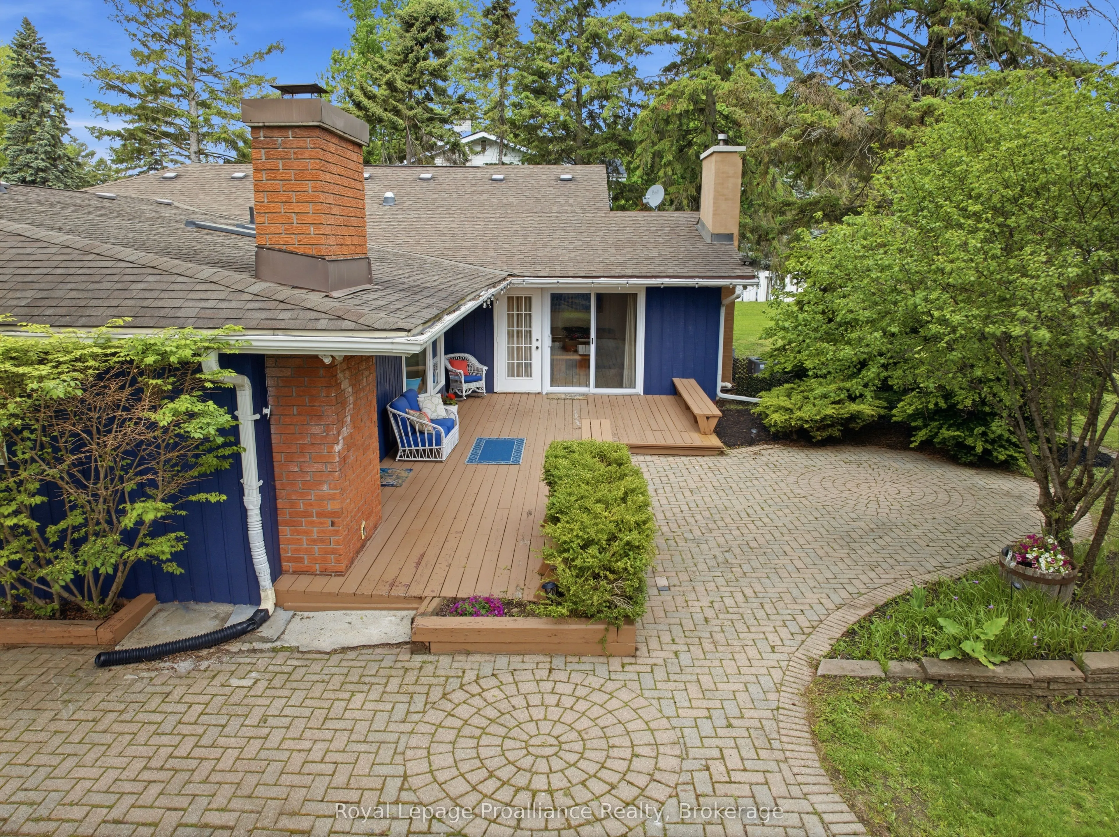 51 Selena Avenue
