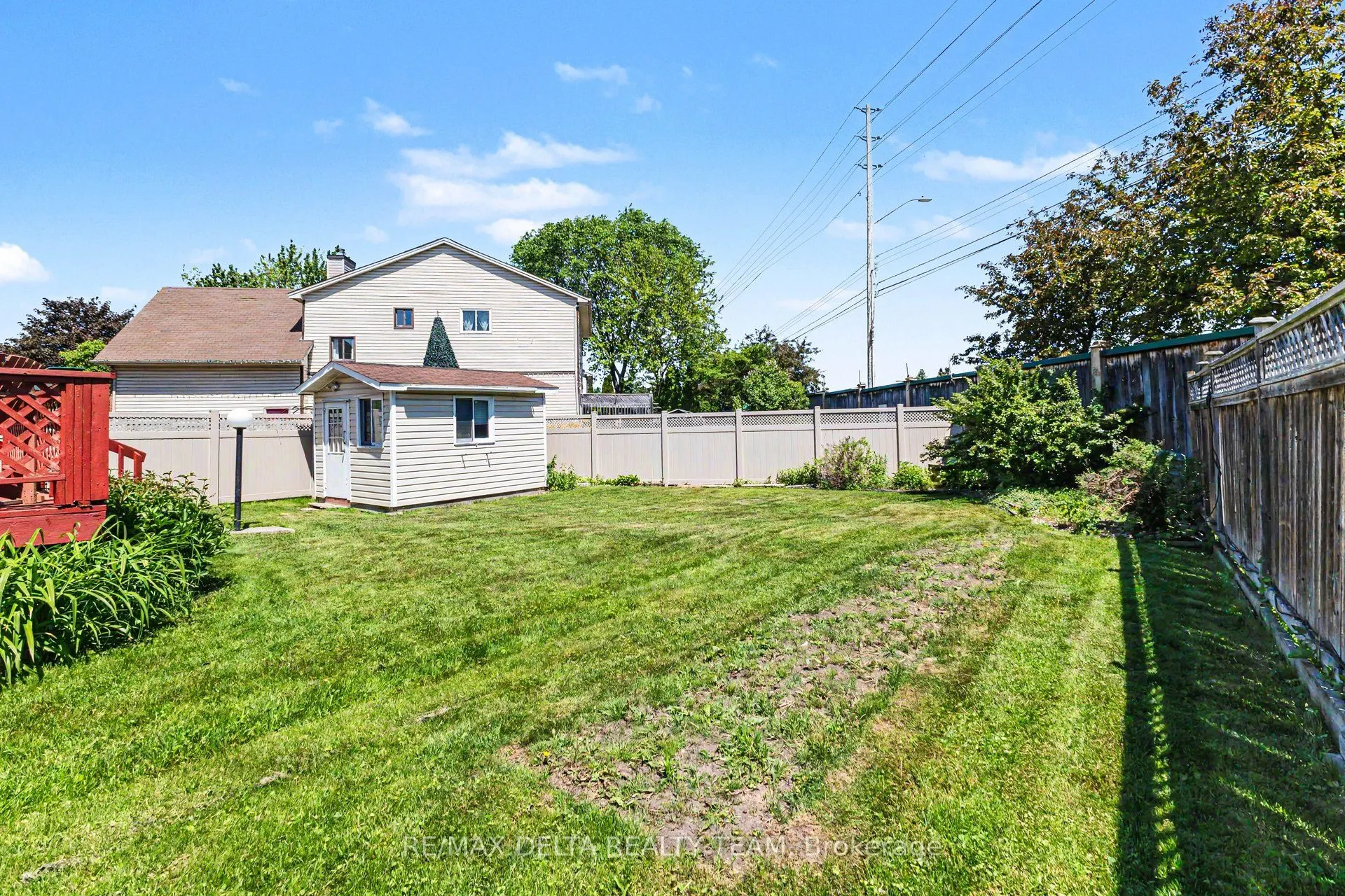 27 Bramblegrove Crescent