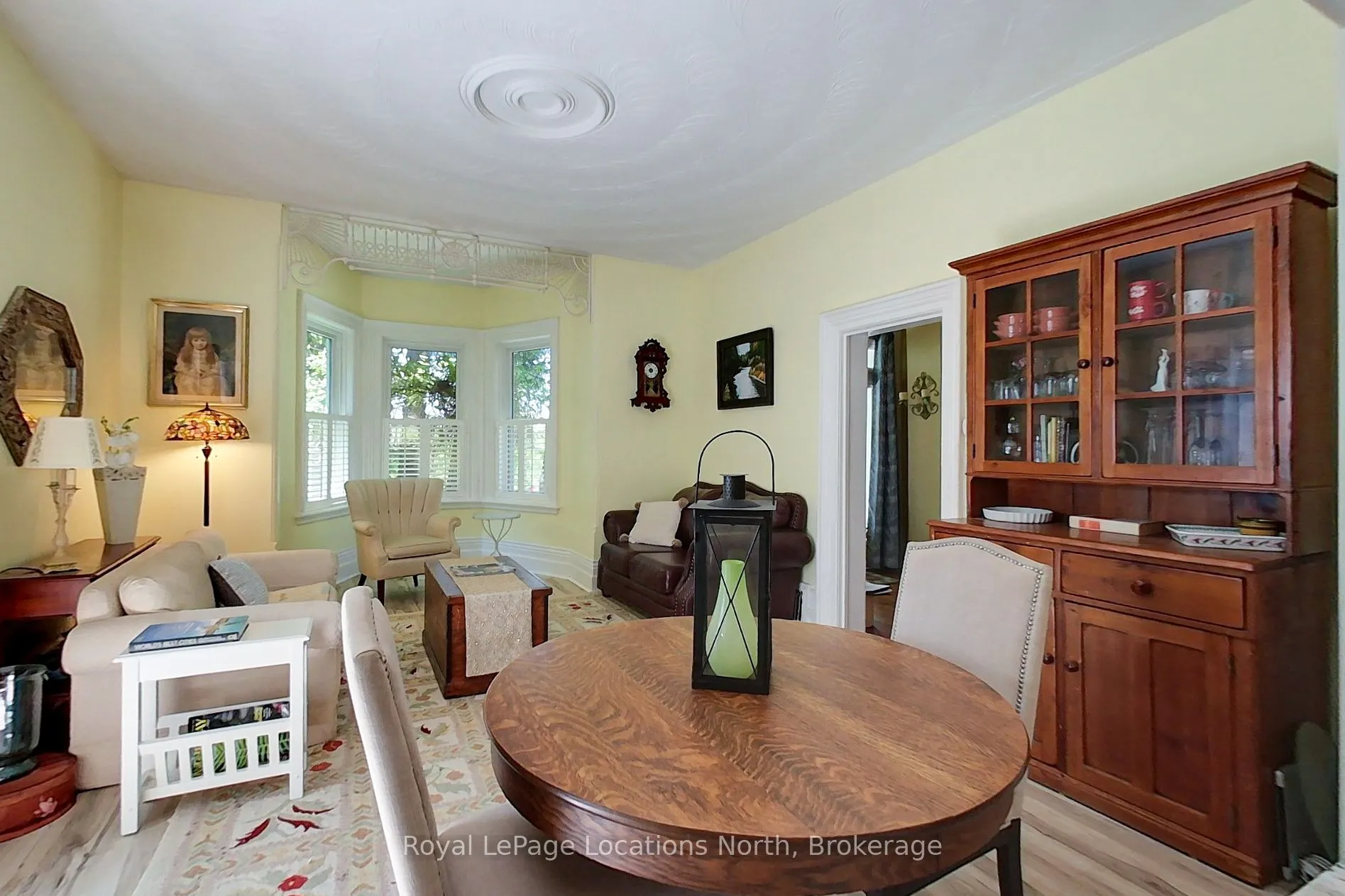 44 Parkview Avenue