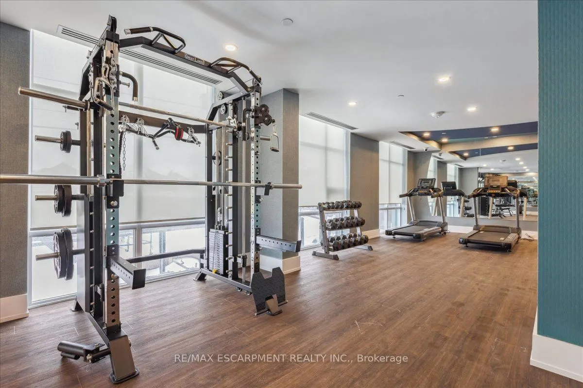 450 Dundas Street E #1001