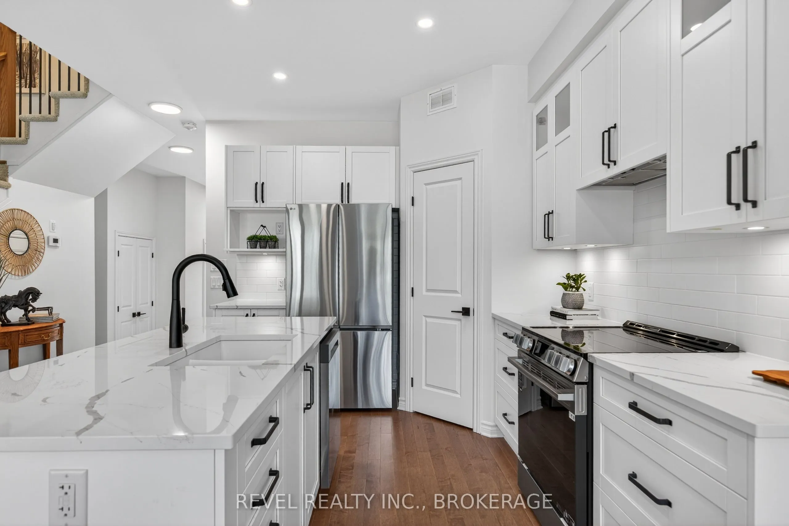 326 Dockside Drive