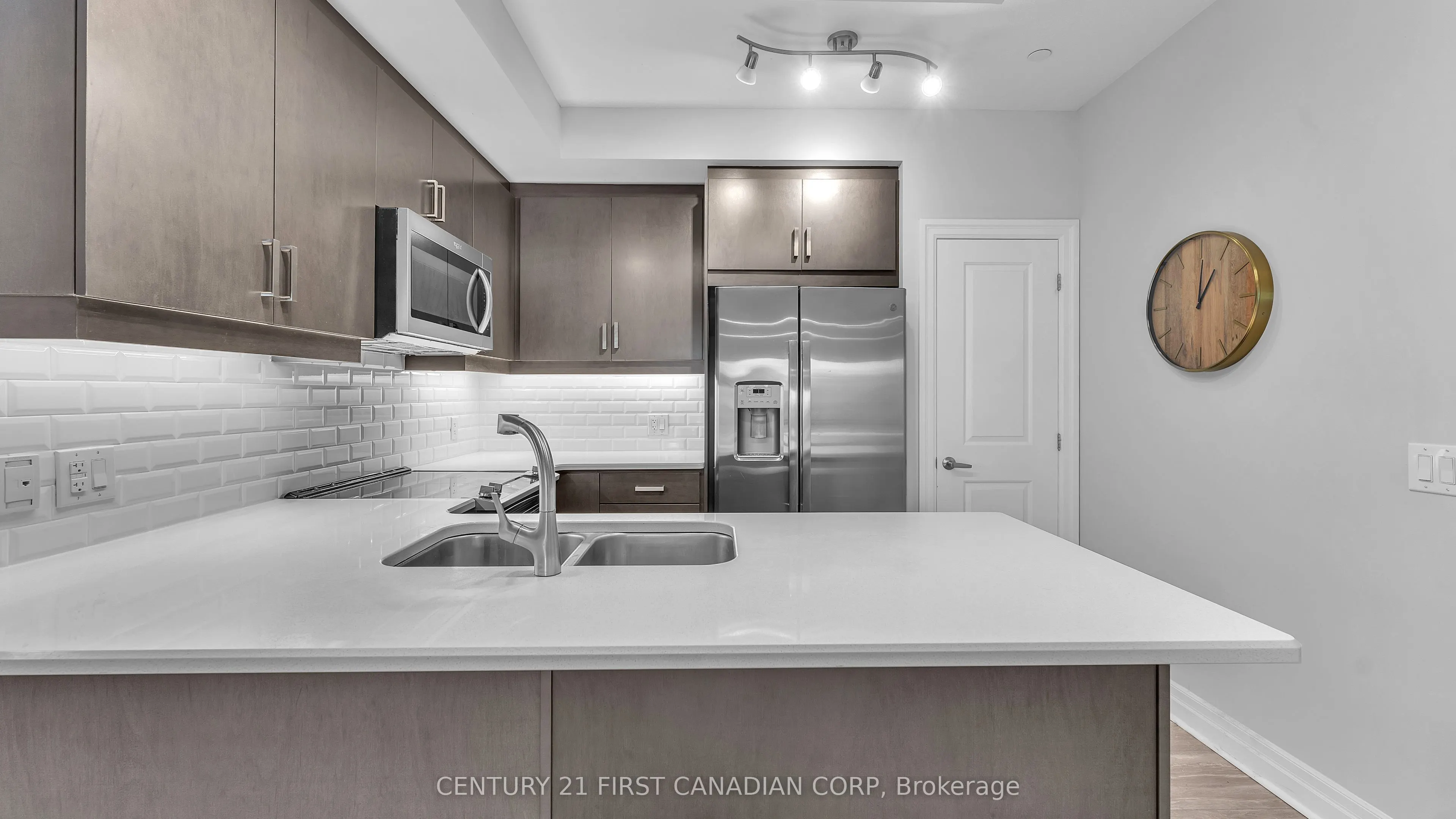 1200 Commissioners Road W #118