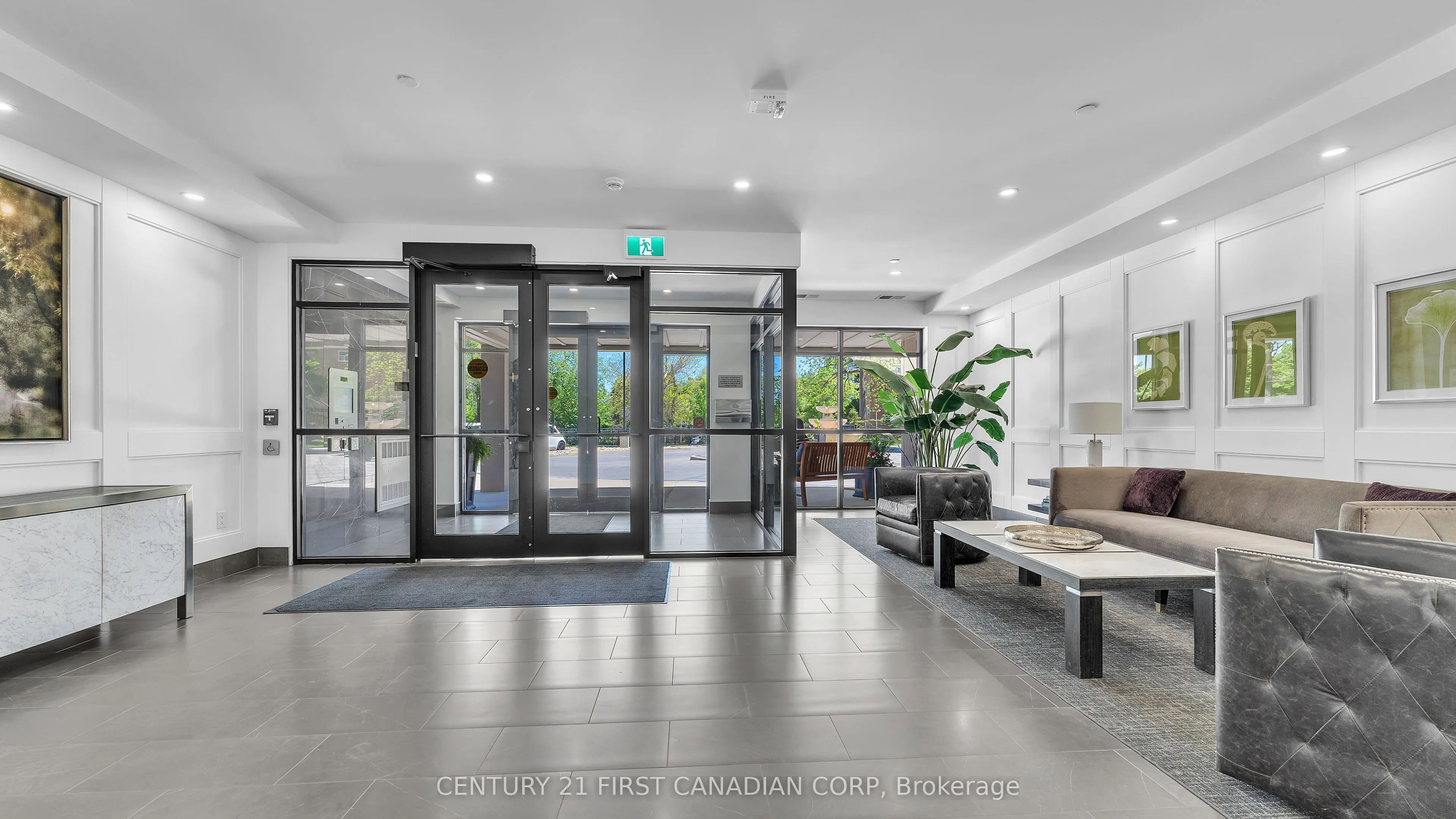 1200 Commissioners Road W #118