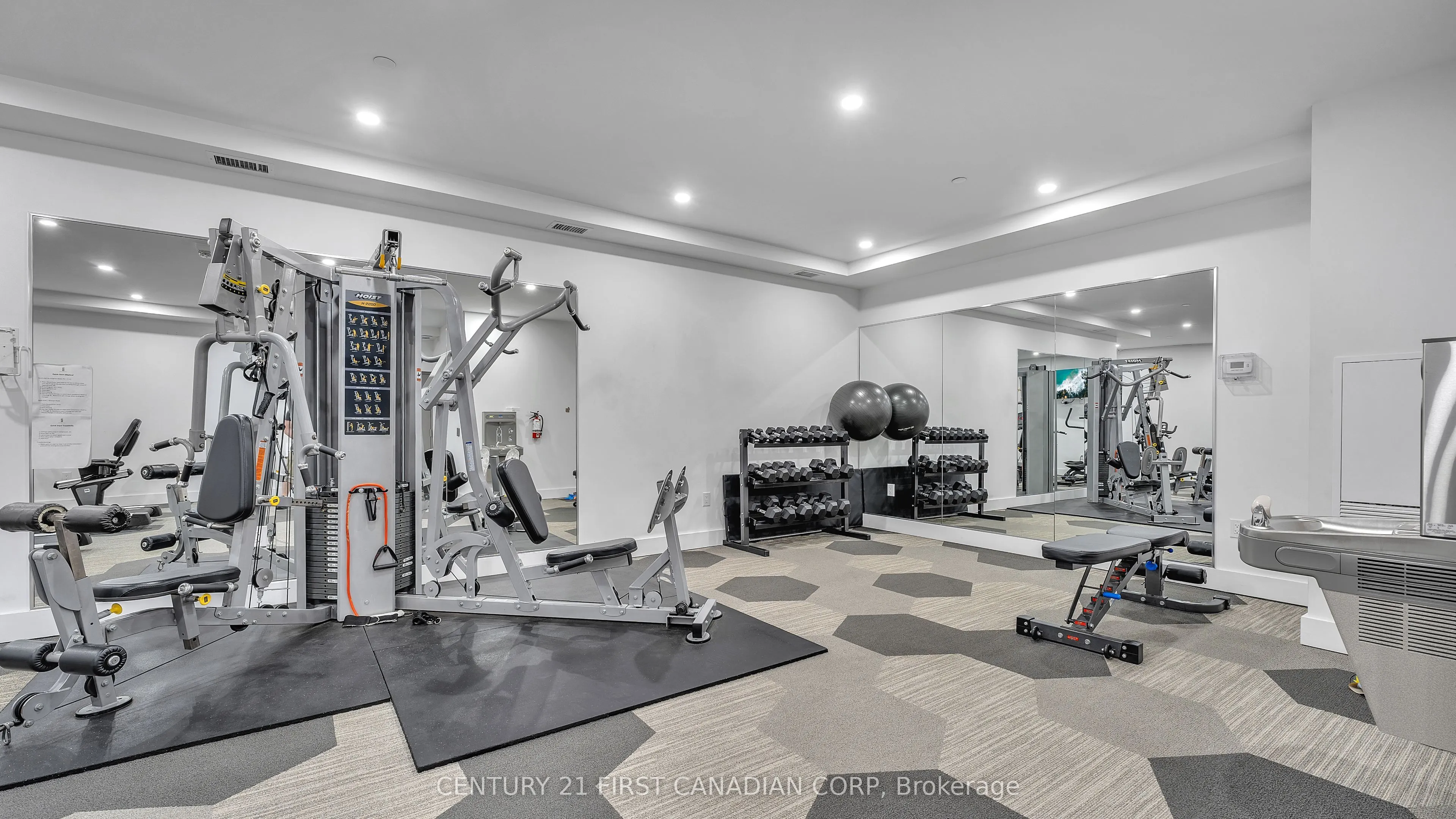 1200 Commissioners Road W #118