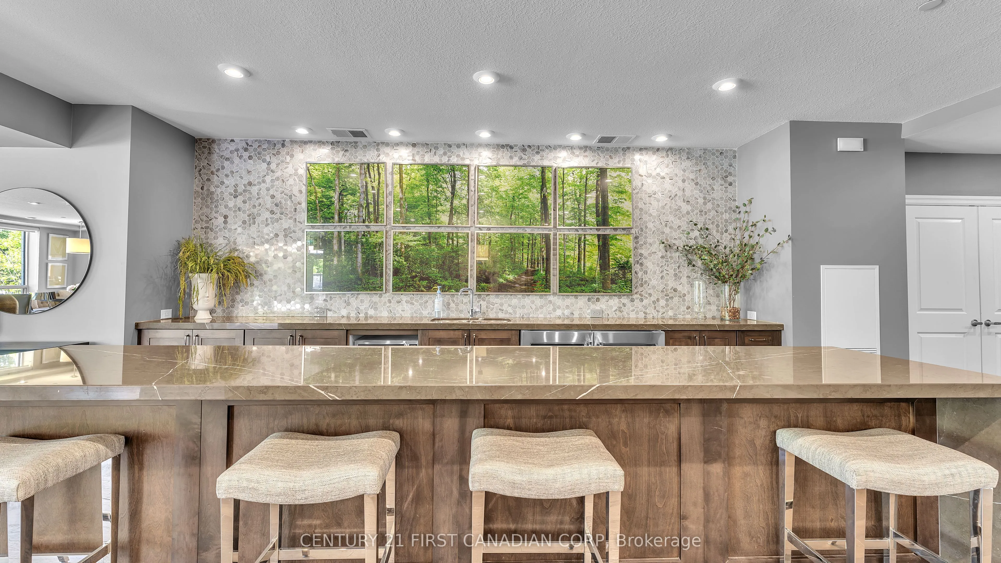 1200 Commissioners Road W #118