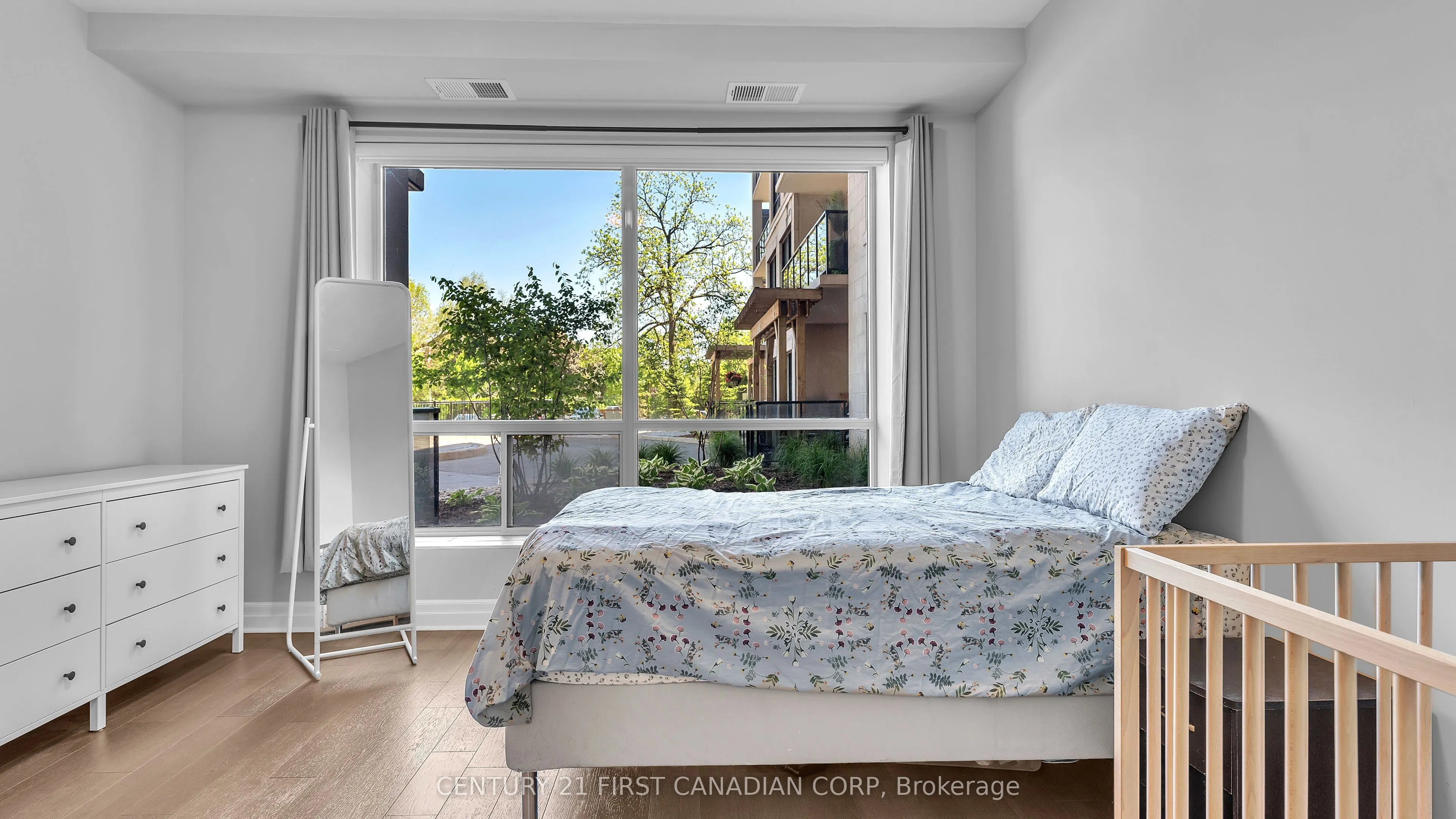 1200 Commissioners Road W #118
