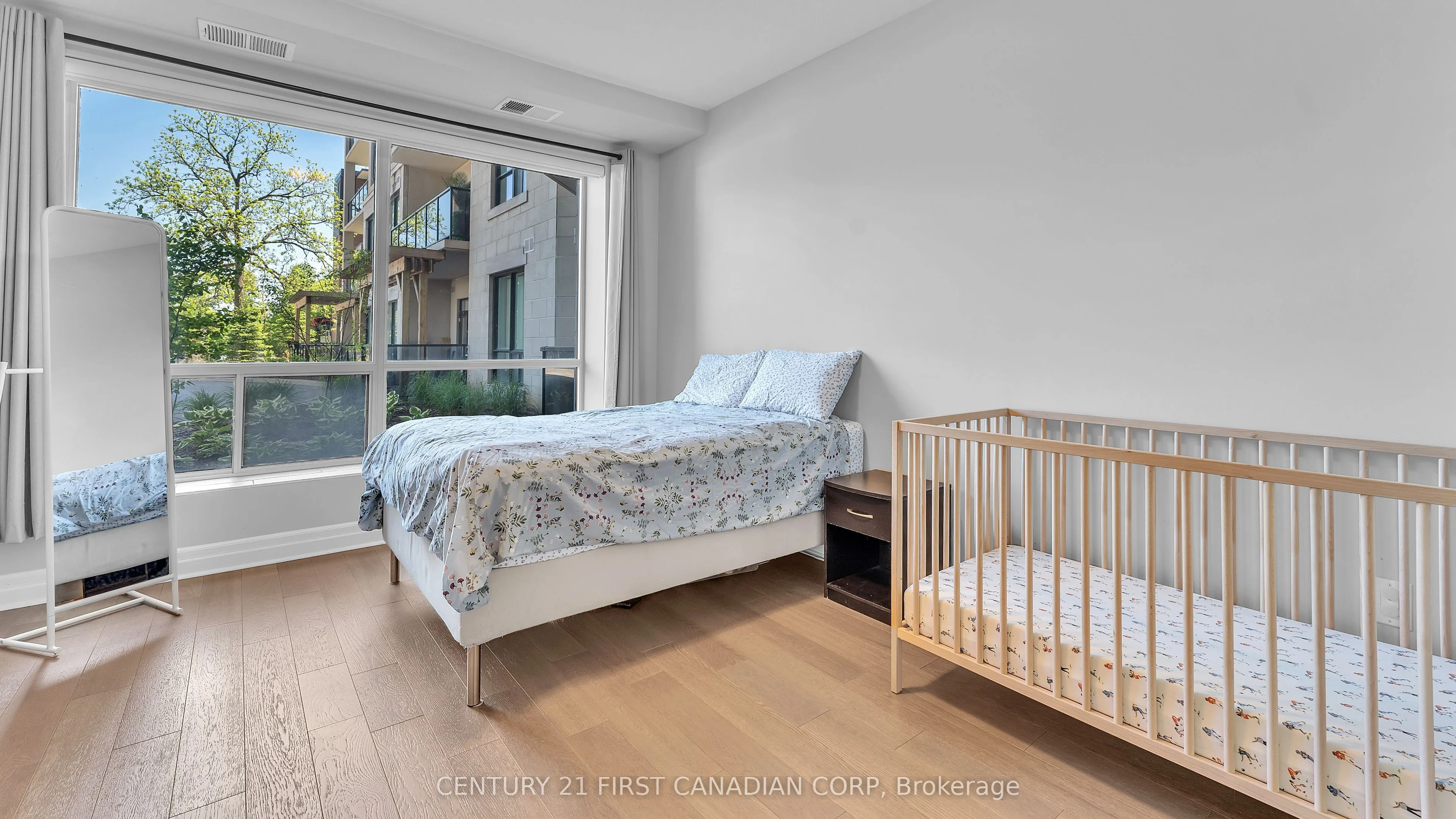 1200 Commissioners Road W #118
