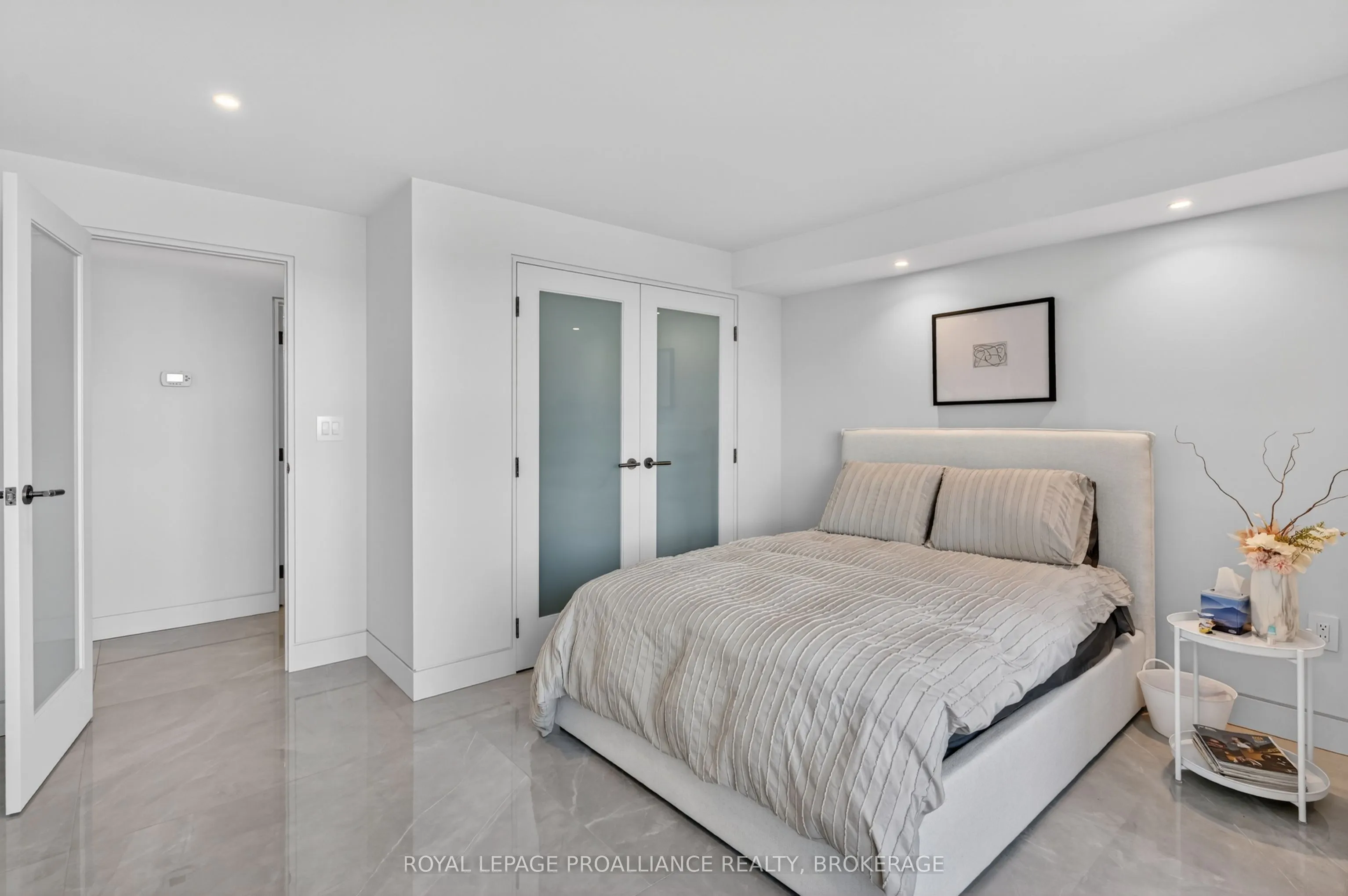 165 Ontario Street #505