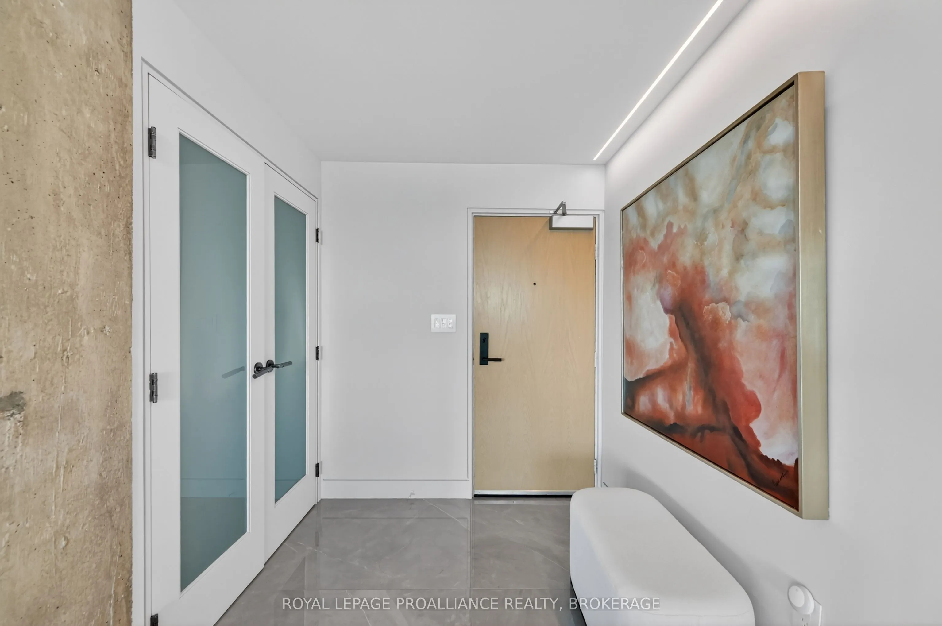165 Ontario Street #505