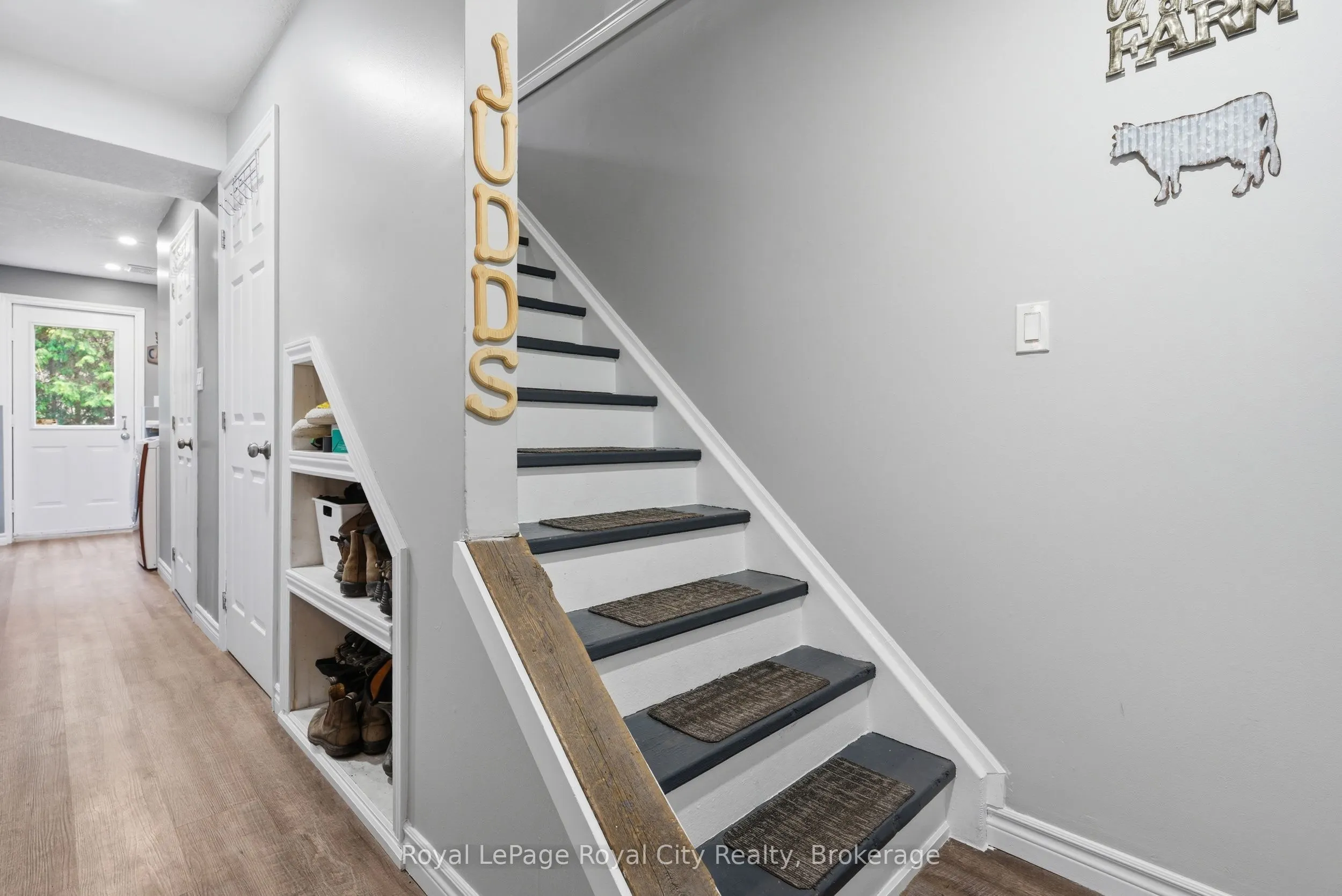 320 Alma Street #13