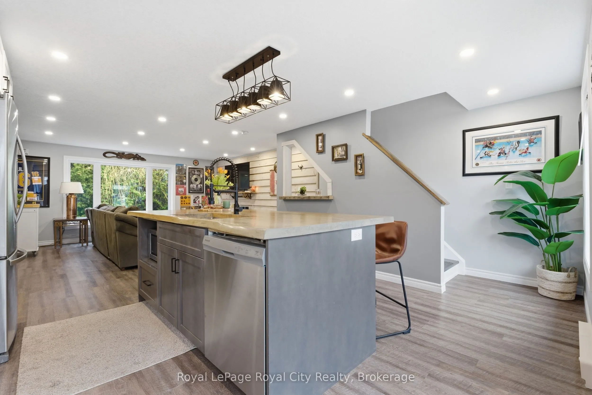 320 Alma Street #13