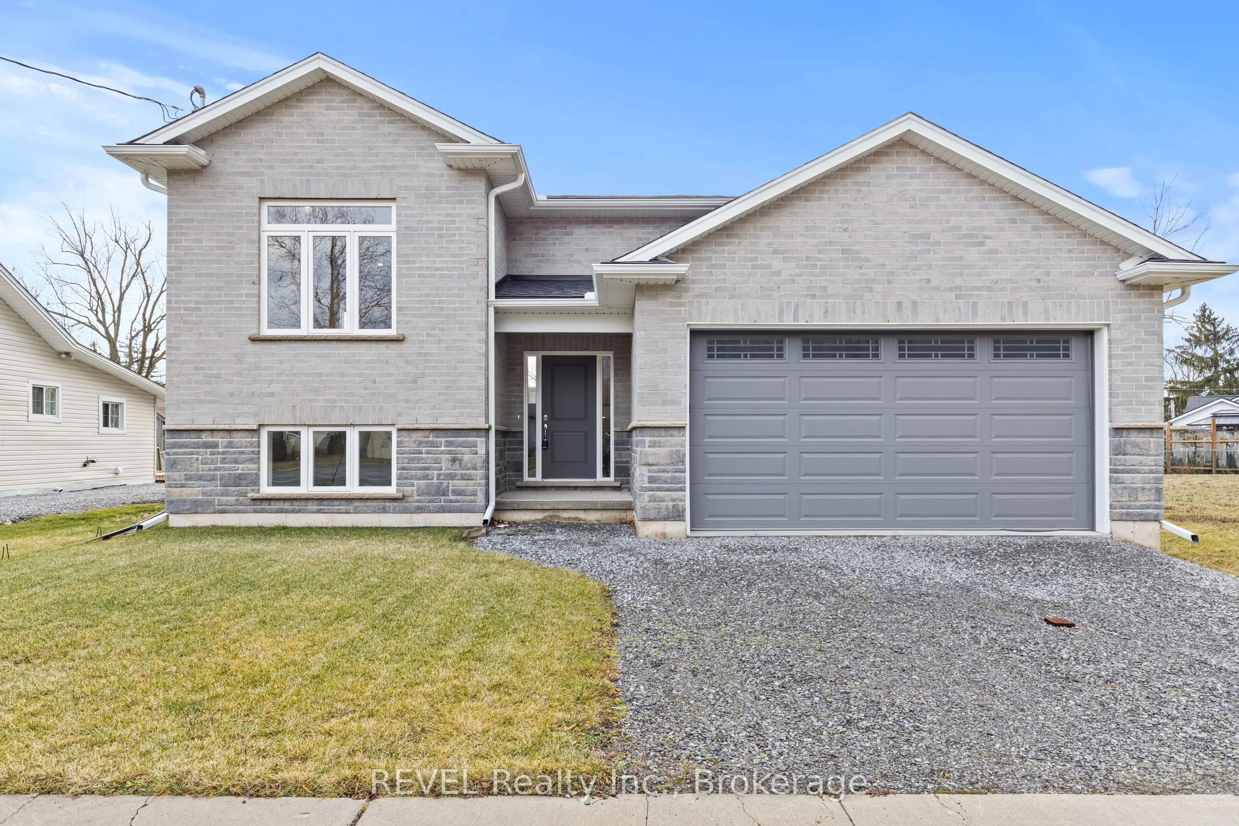 735 Dominion Road