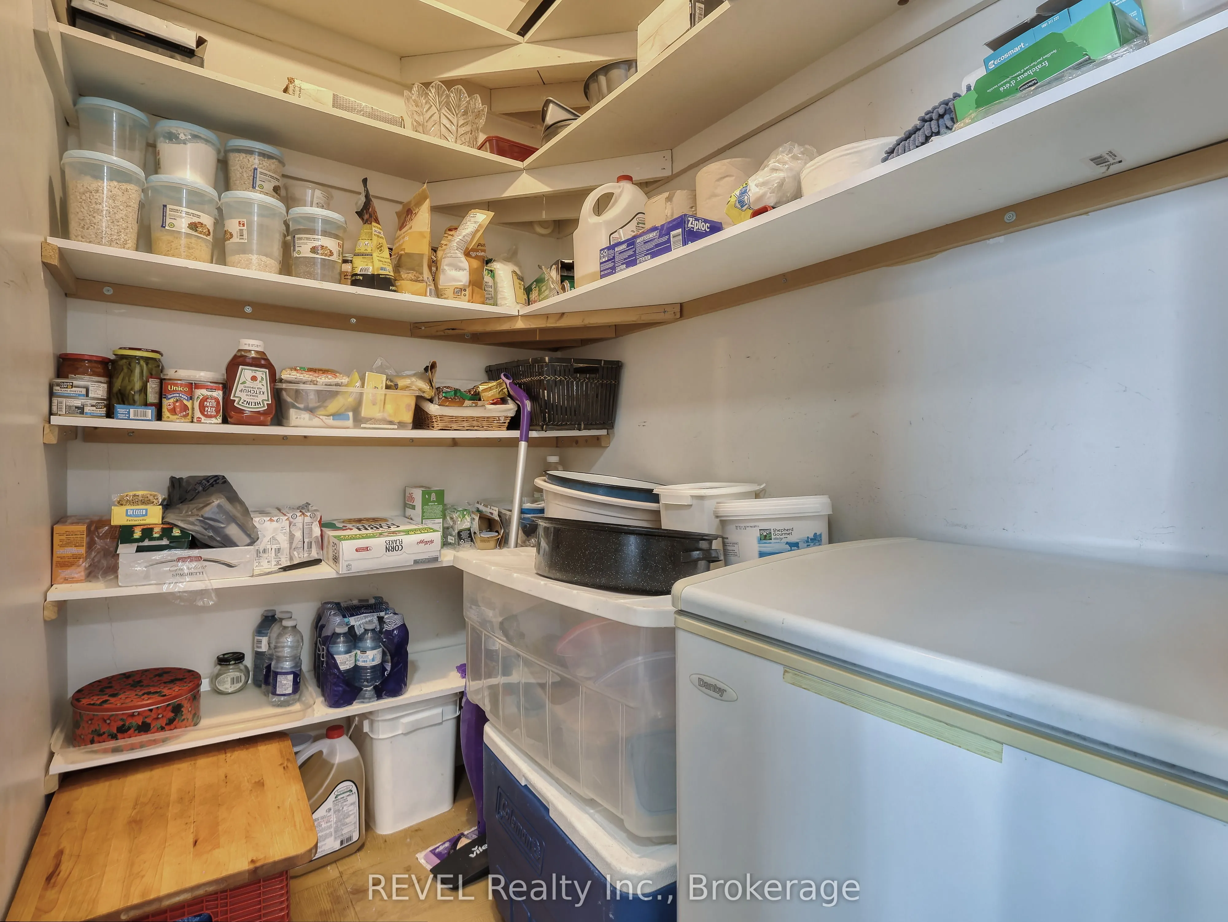 359 Geneva Street #801