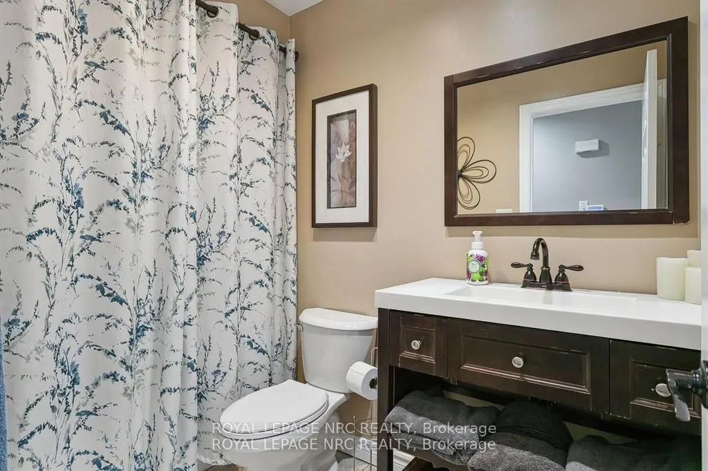 5240 Marcel Crescent