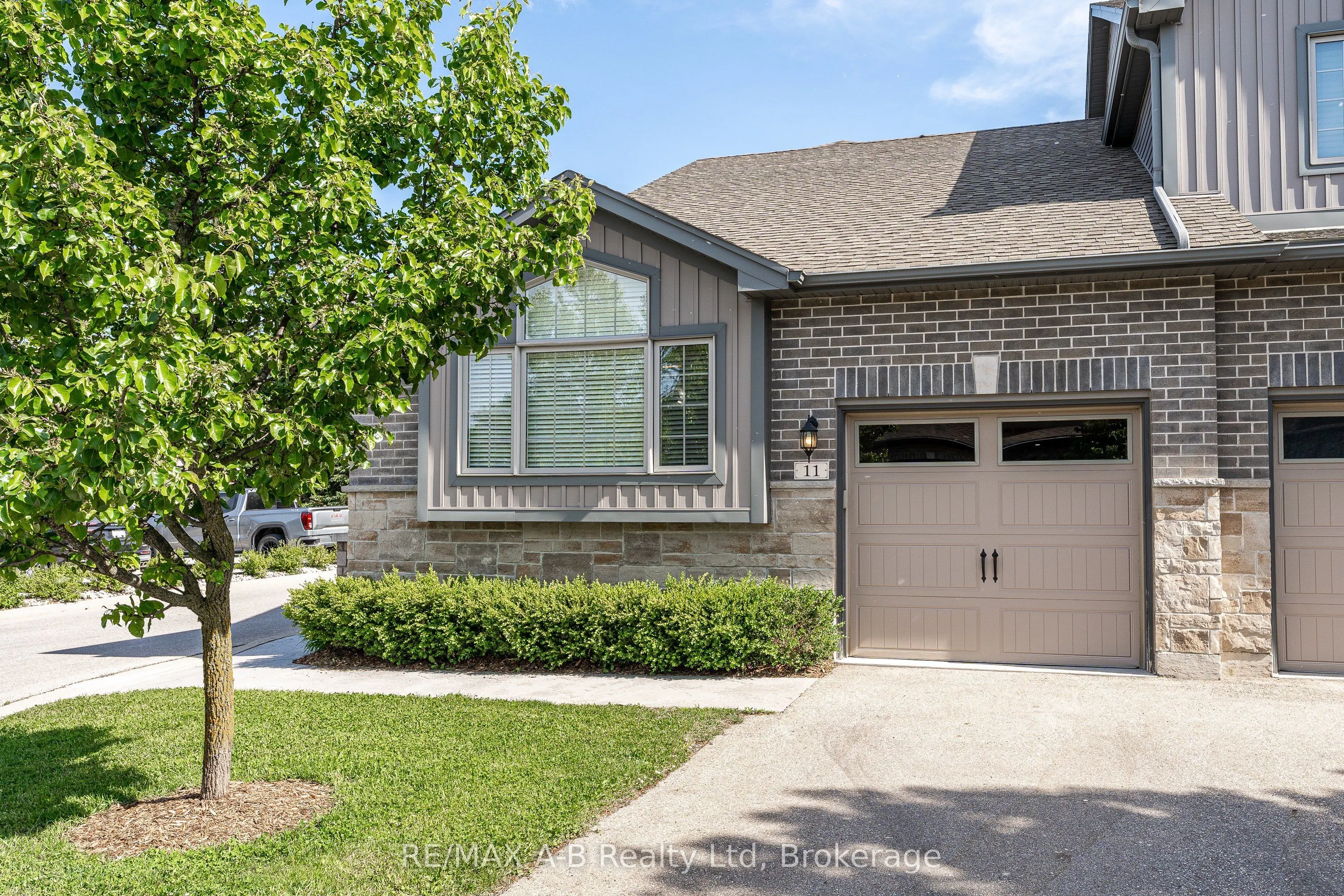 55 Harrison Street #11