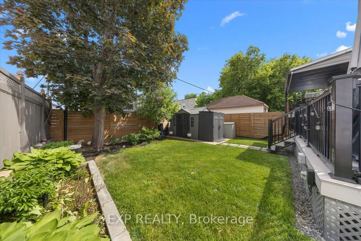 185 Deschamps Avenue