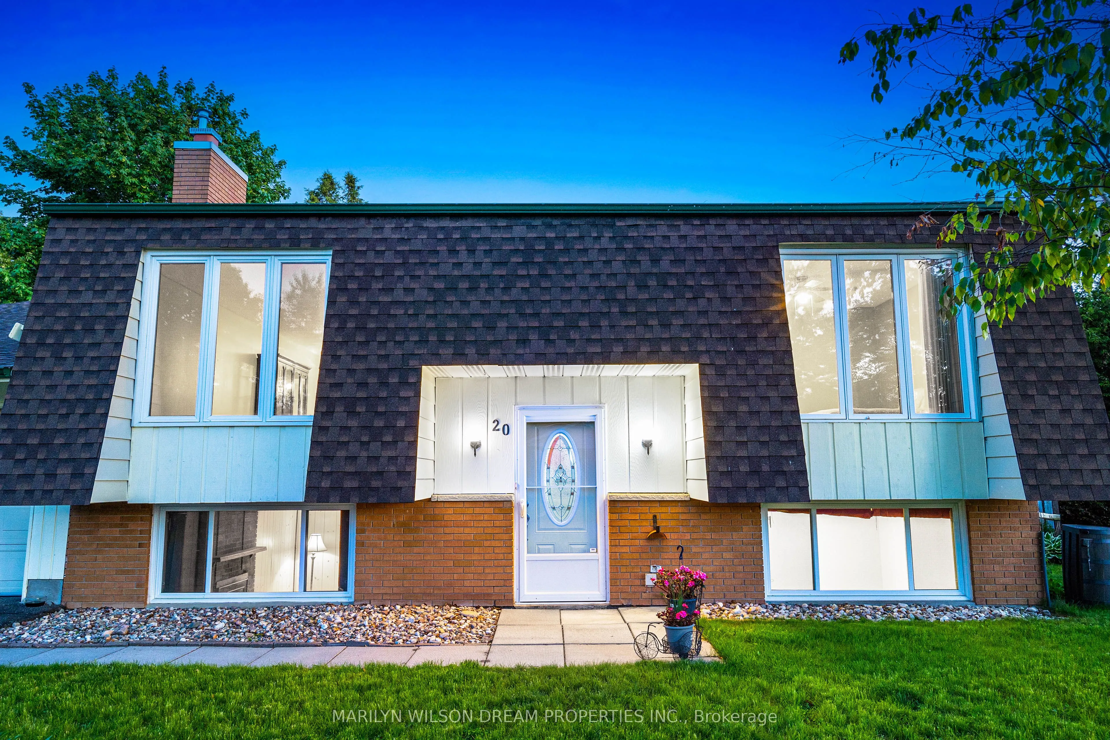 20 Coolbrook Crescent