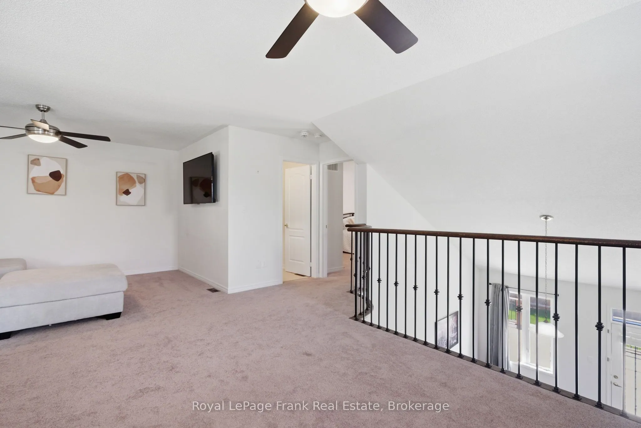 56 Deacon Crescent