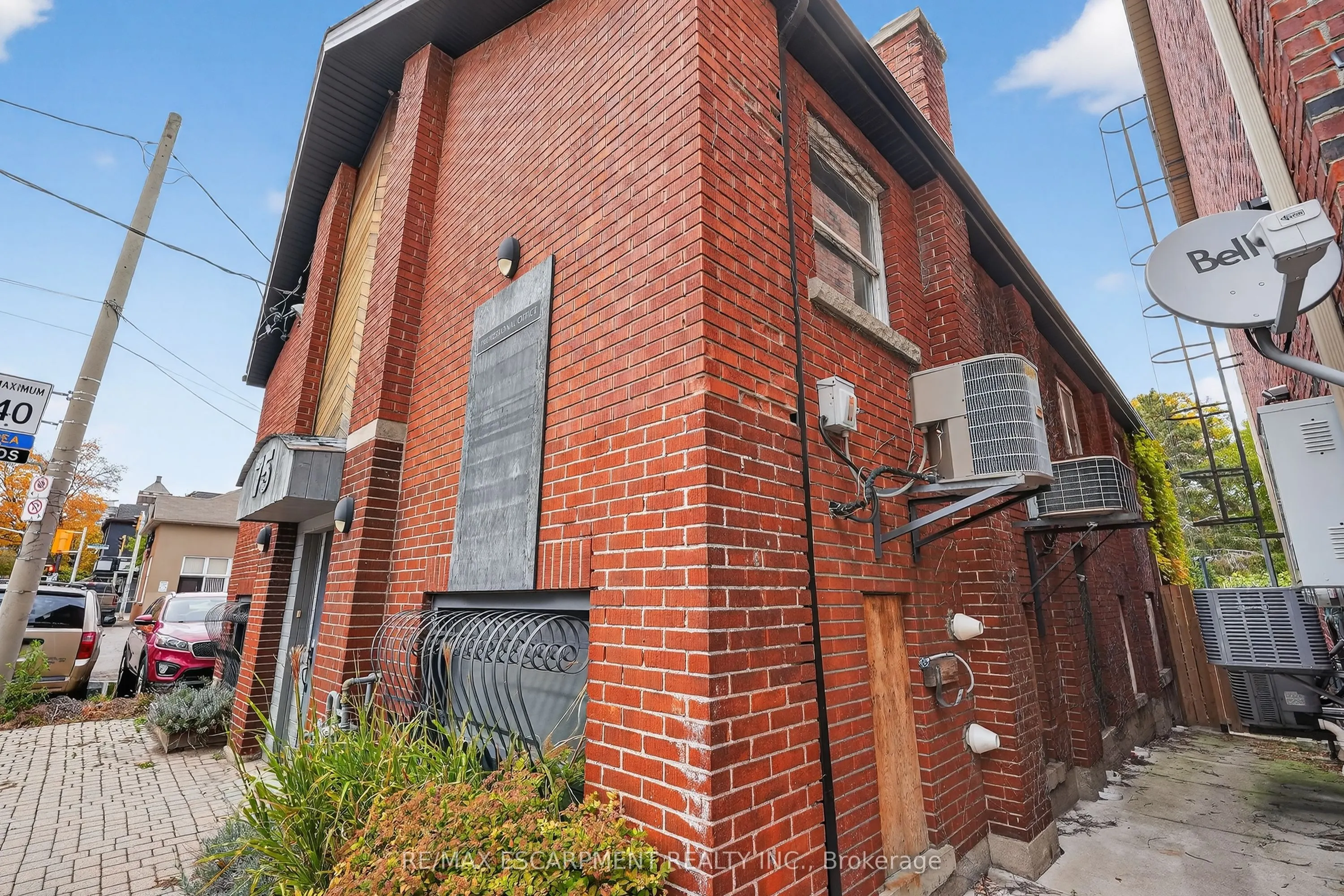 75 Young Street
